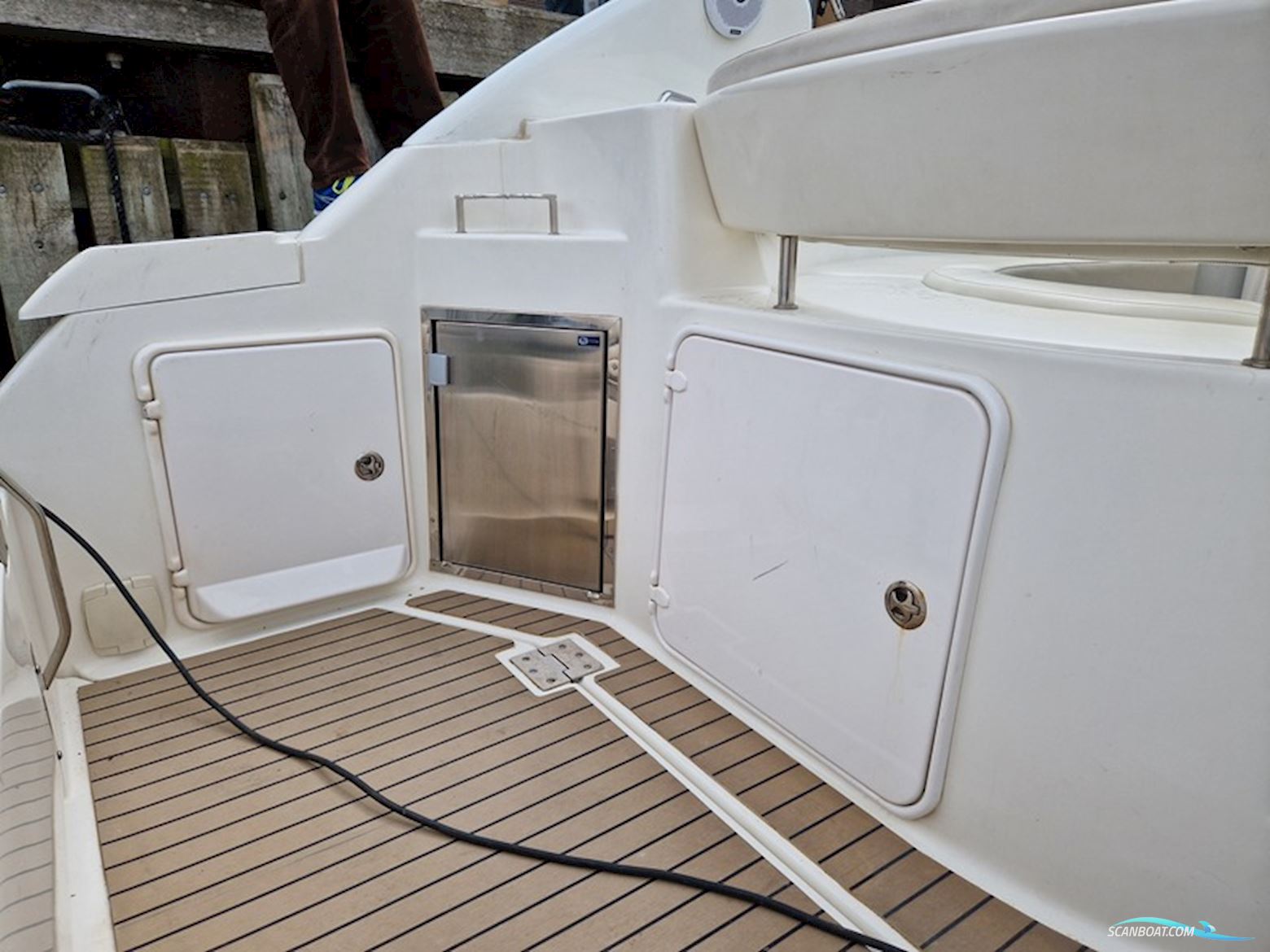 Regal Commodore 3060 DIESEL