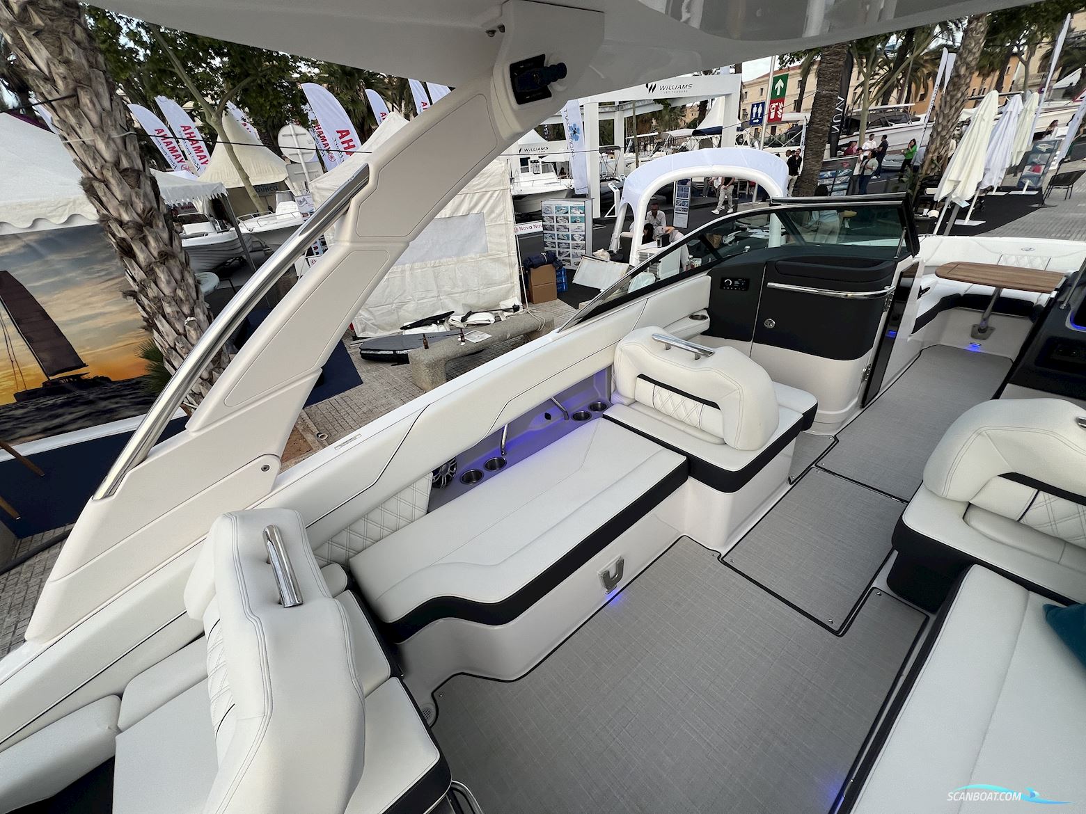 Regal LS6 Bowrider