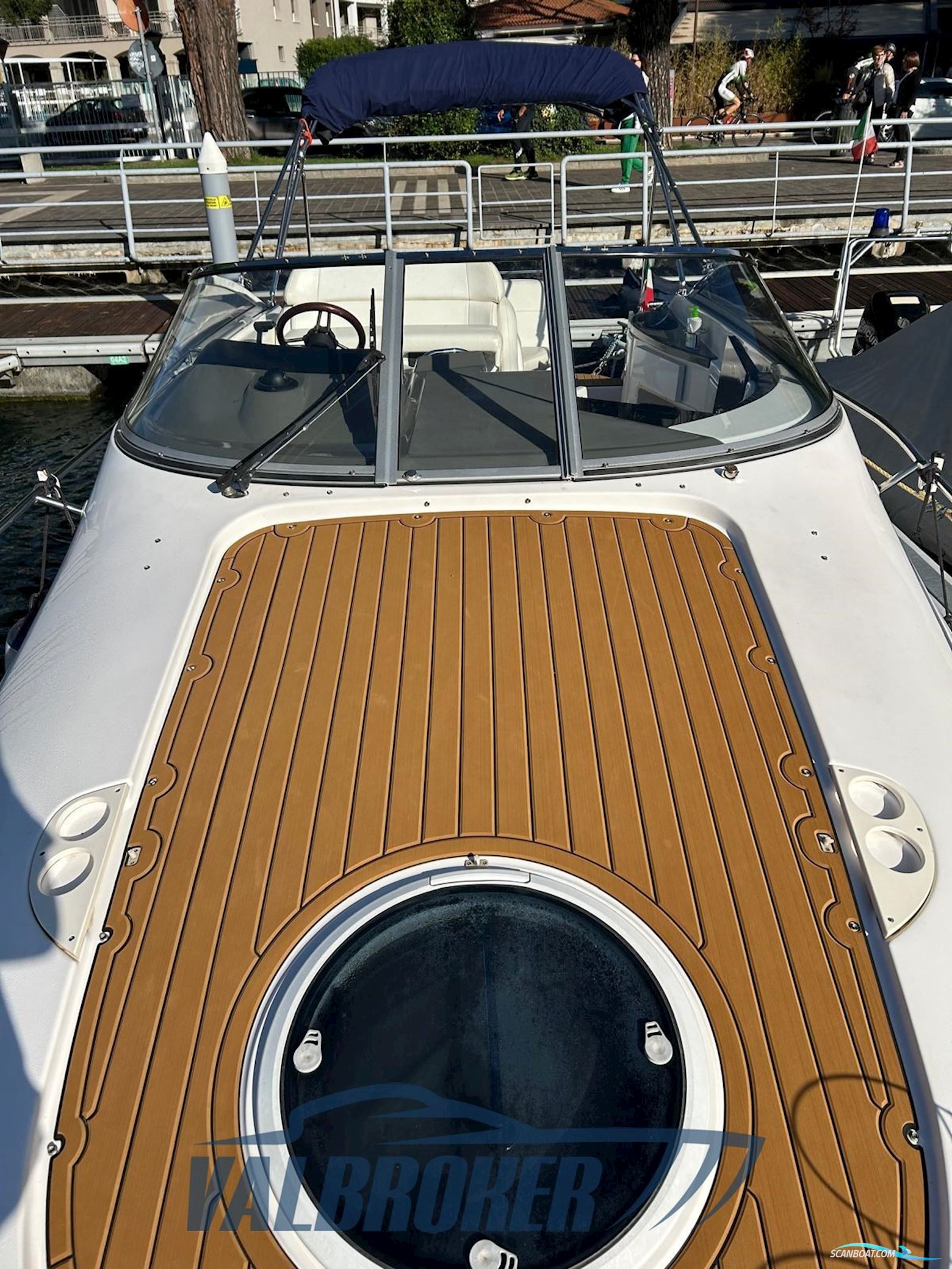 Regal Marine 2665