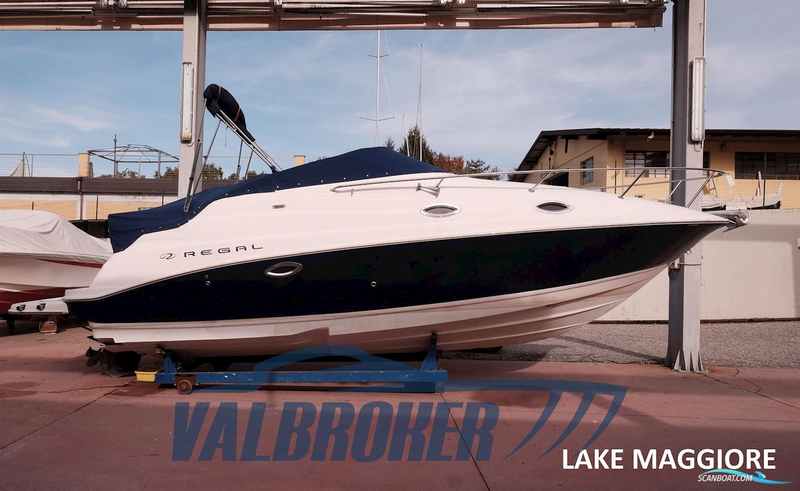 Regal Marine COMMODORE 2665 Motorboat 2002, with Mercruiser MCM MX 6,2 MPI Bravo III engine, Italy