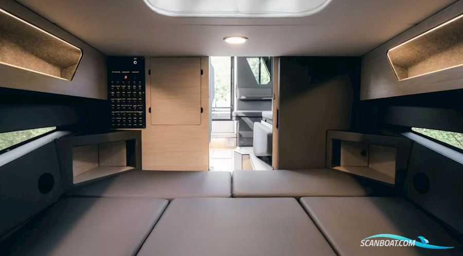 Reval Grade G8 Aluminium Cabin Boat