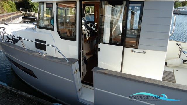 Rhea 32 Timonier
