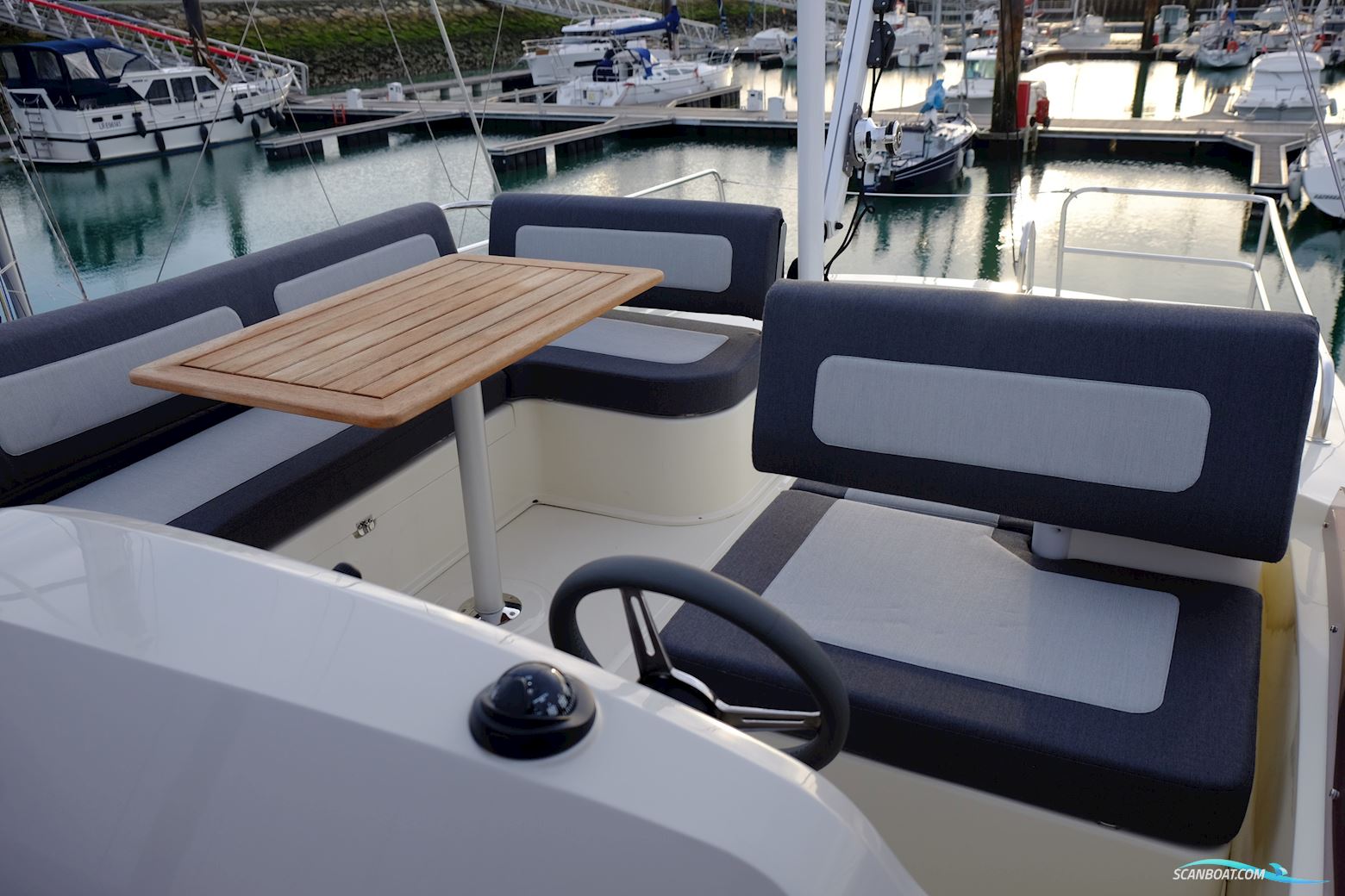 Rhéa 34 Trawler