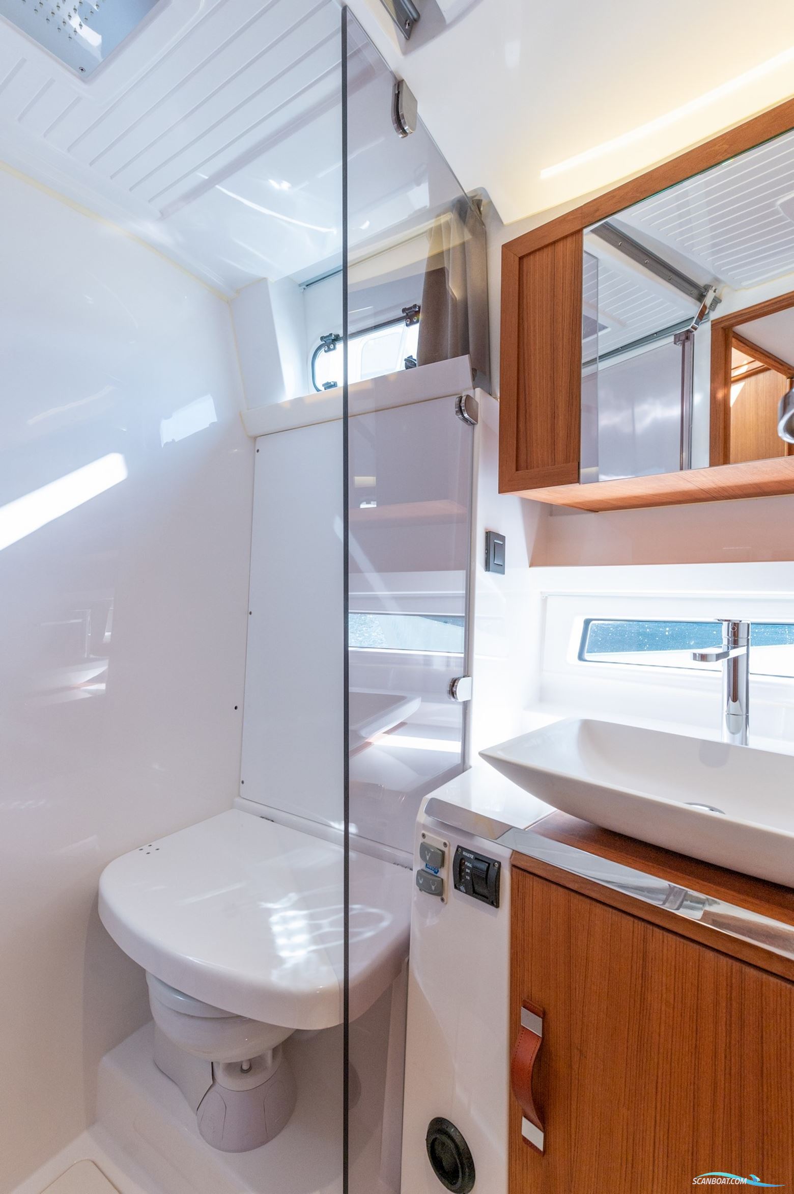 Rhéa 34 Trawler