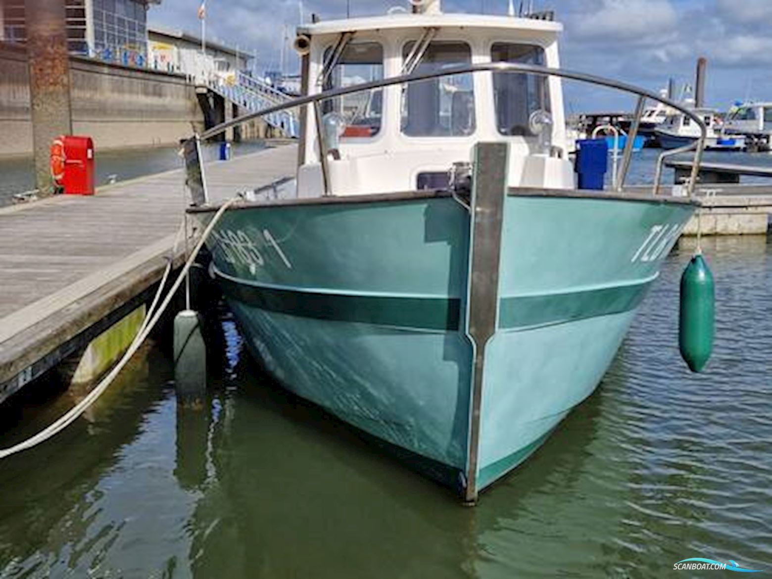 Rhea 750 Timonier Motorboat 1999, with Volvo D4 engine, Ireland