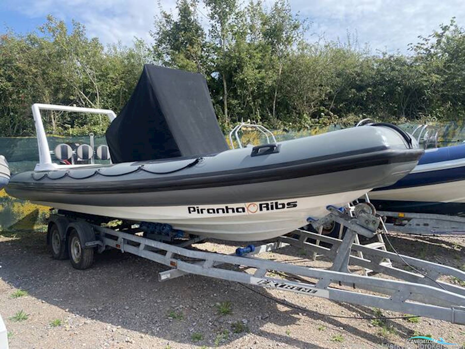 Rib Piranha 730