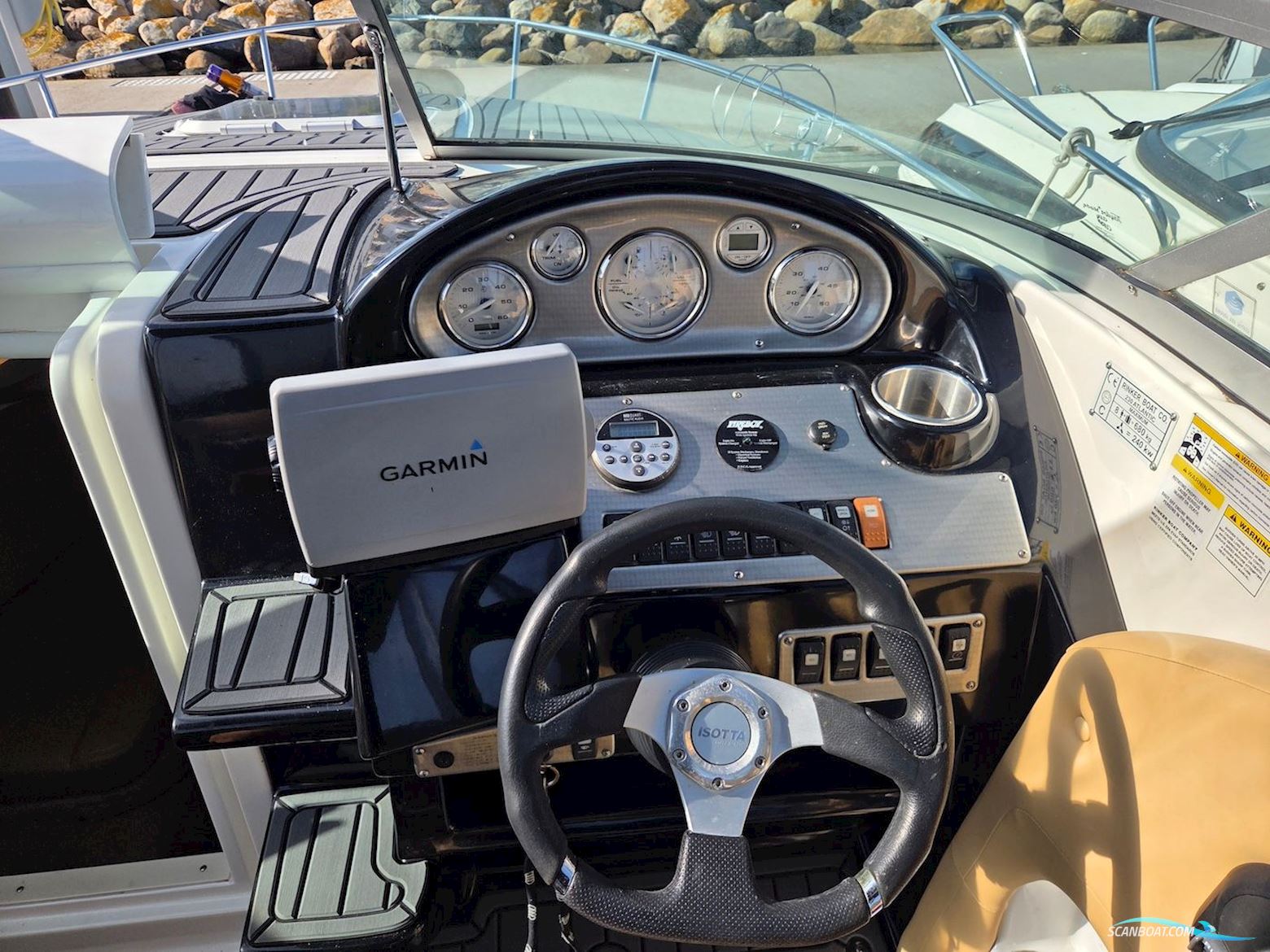 Rinker 230 Atlantic