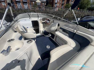 Rinker 232 Captiva Motorboat 2004, with Mercruiser engine, United Kingdom