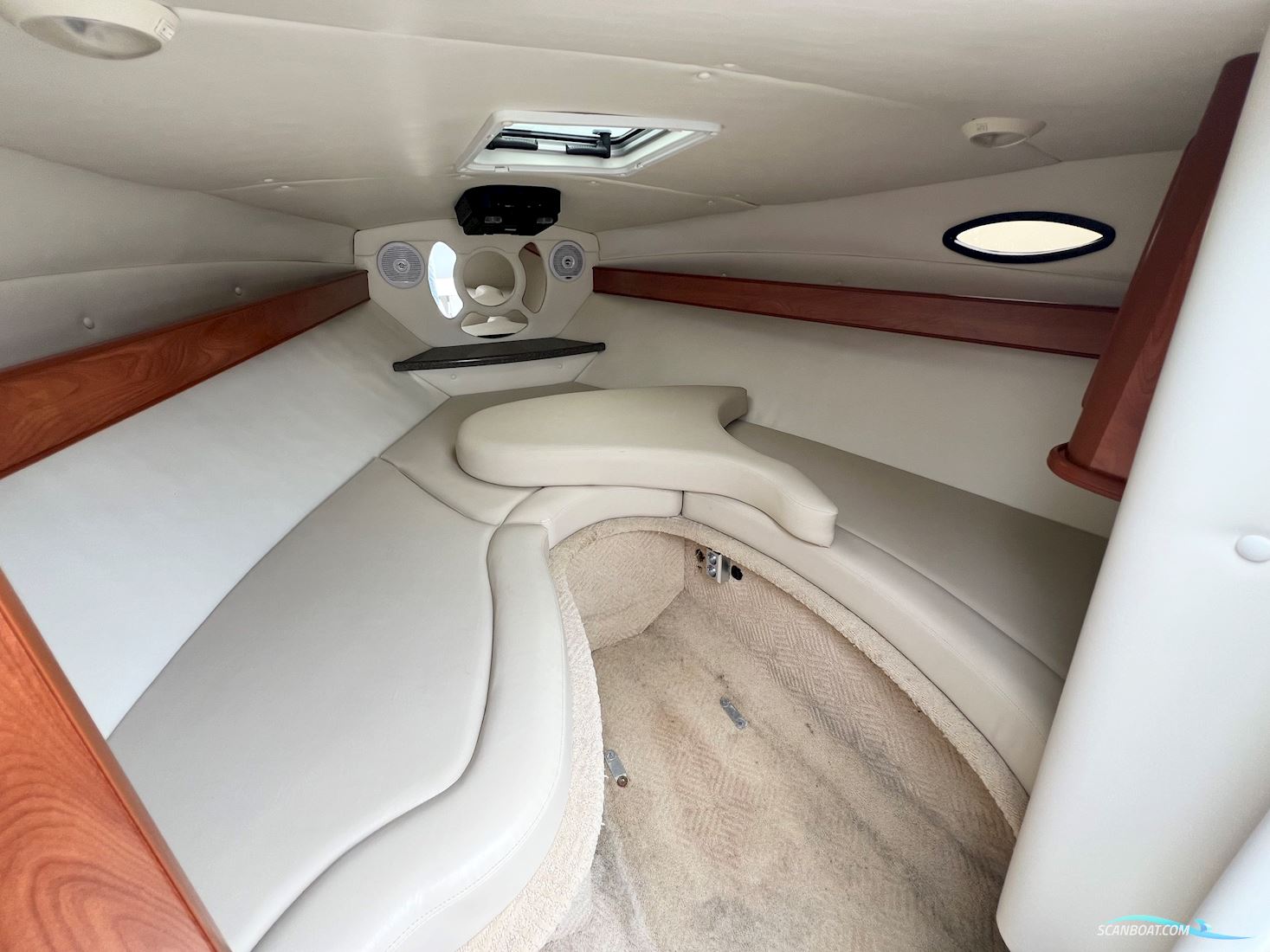 Rinker 246 Captiva