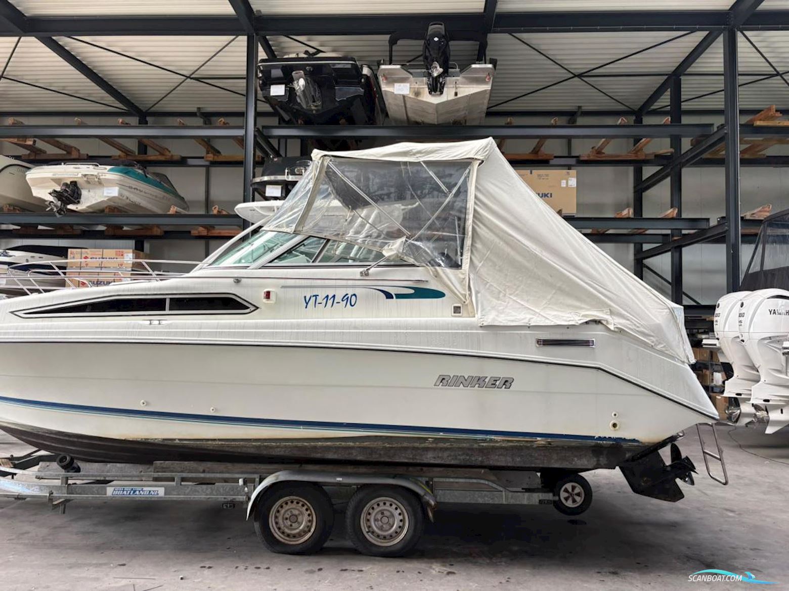 Rinker 260 FIESTA FEE