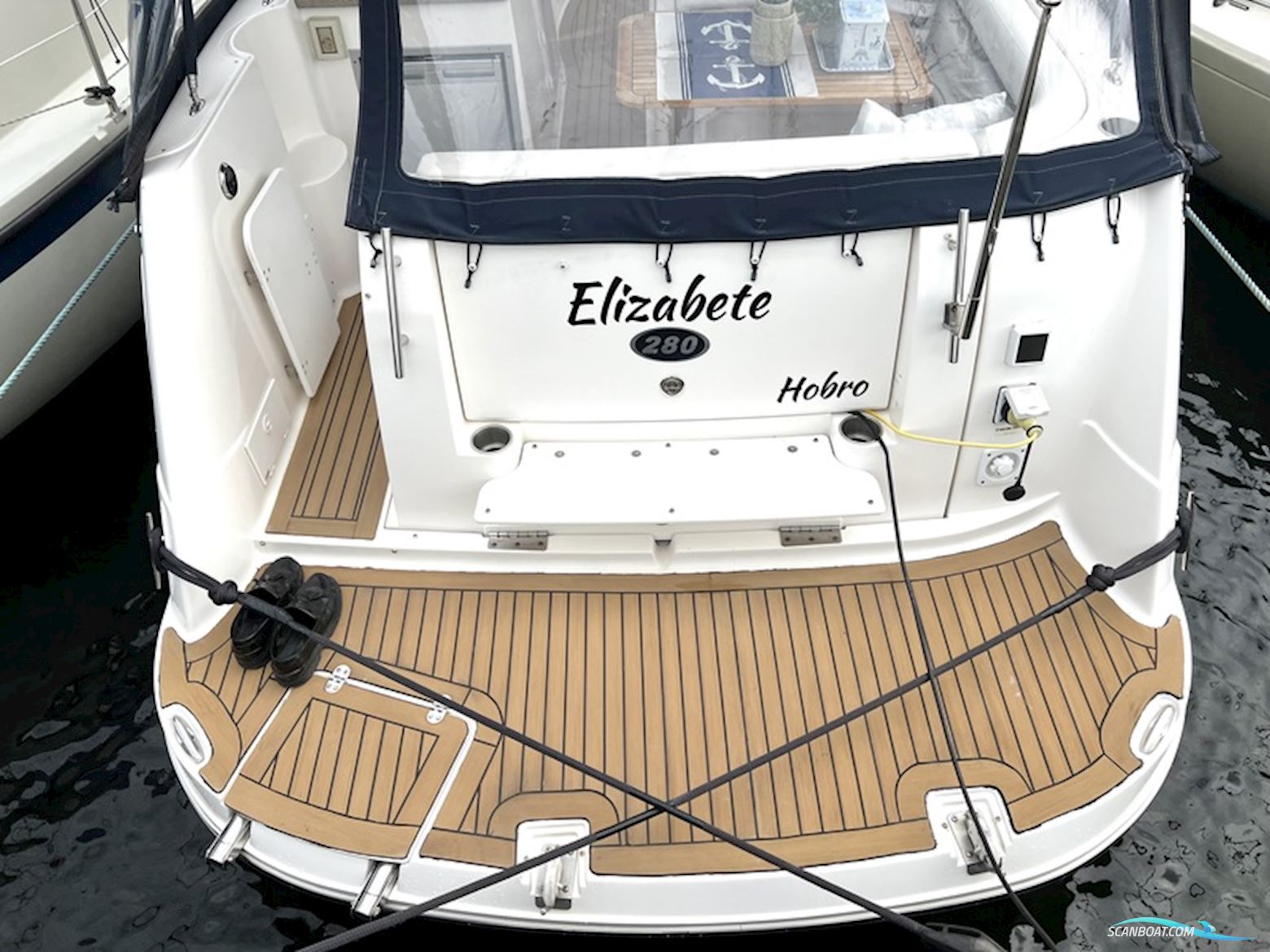 Rinker 280 Express Diesel