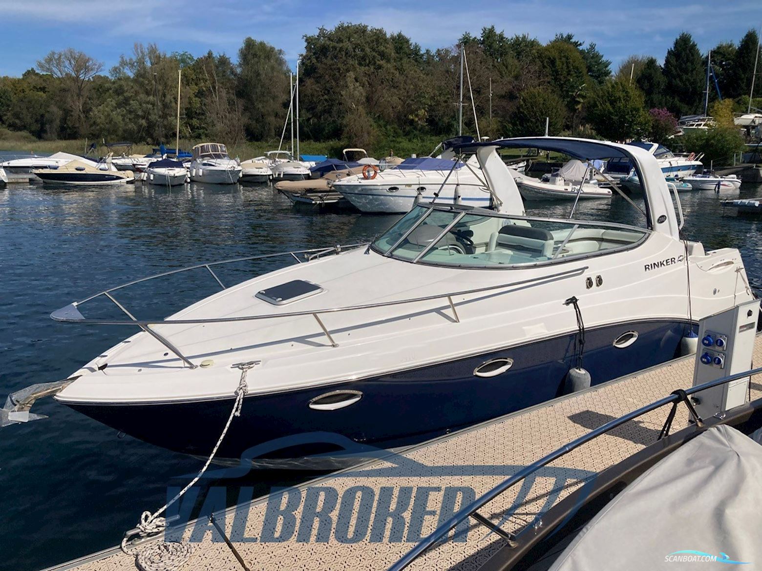 Rinker 280 Motorboat 2007, with Volvo Penta 5.7 gxi engine, Italy