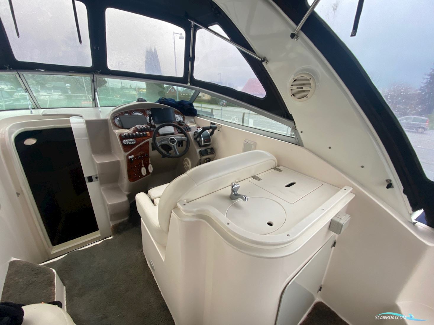 Rinker 290 Fiesta Wee