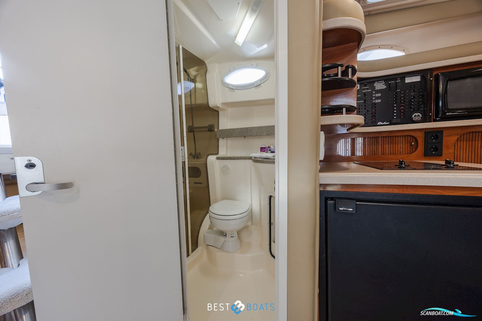 Rinker 342 Fiesta Vee