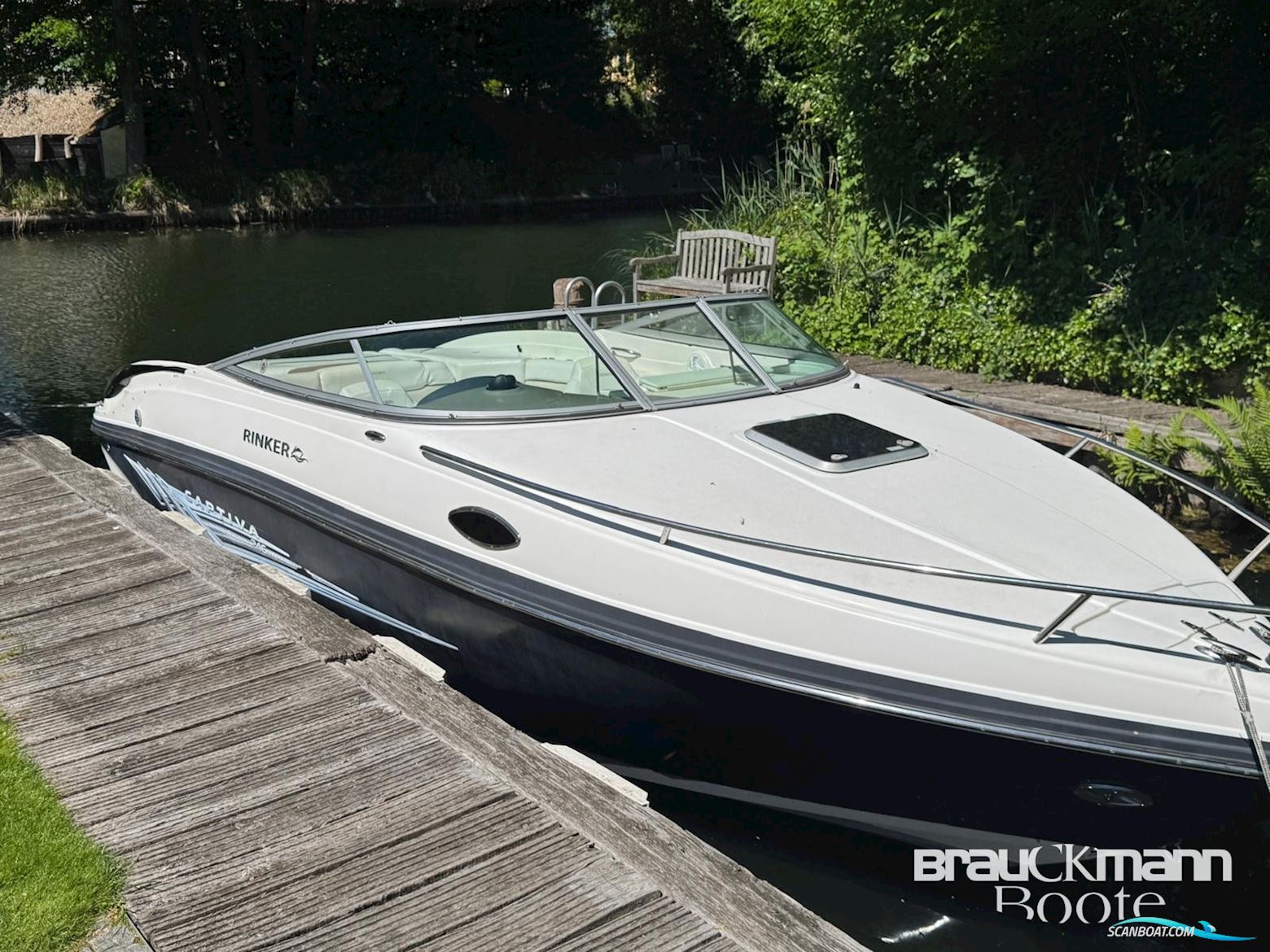 Rinker Captiva 246