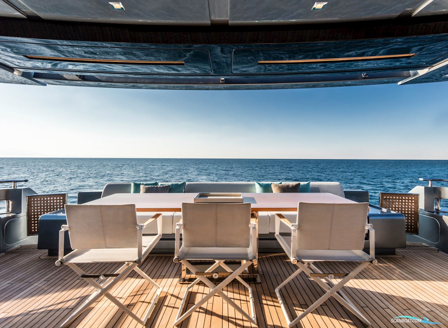 Riva 100′ Corsaro