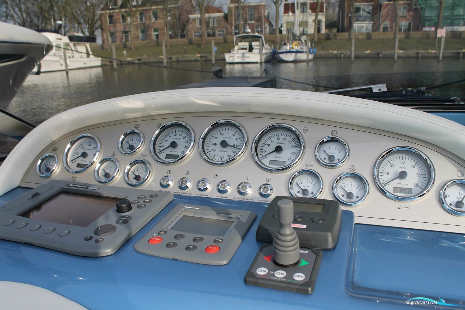 Riva 33 Aqua Super