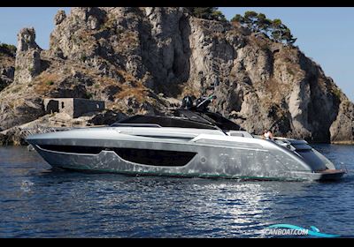 Riva 76′ Bahamas Motorboat 2023, Denmark
