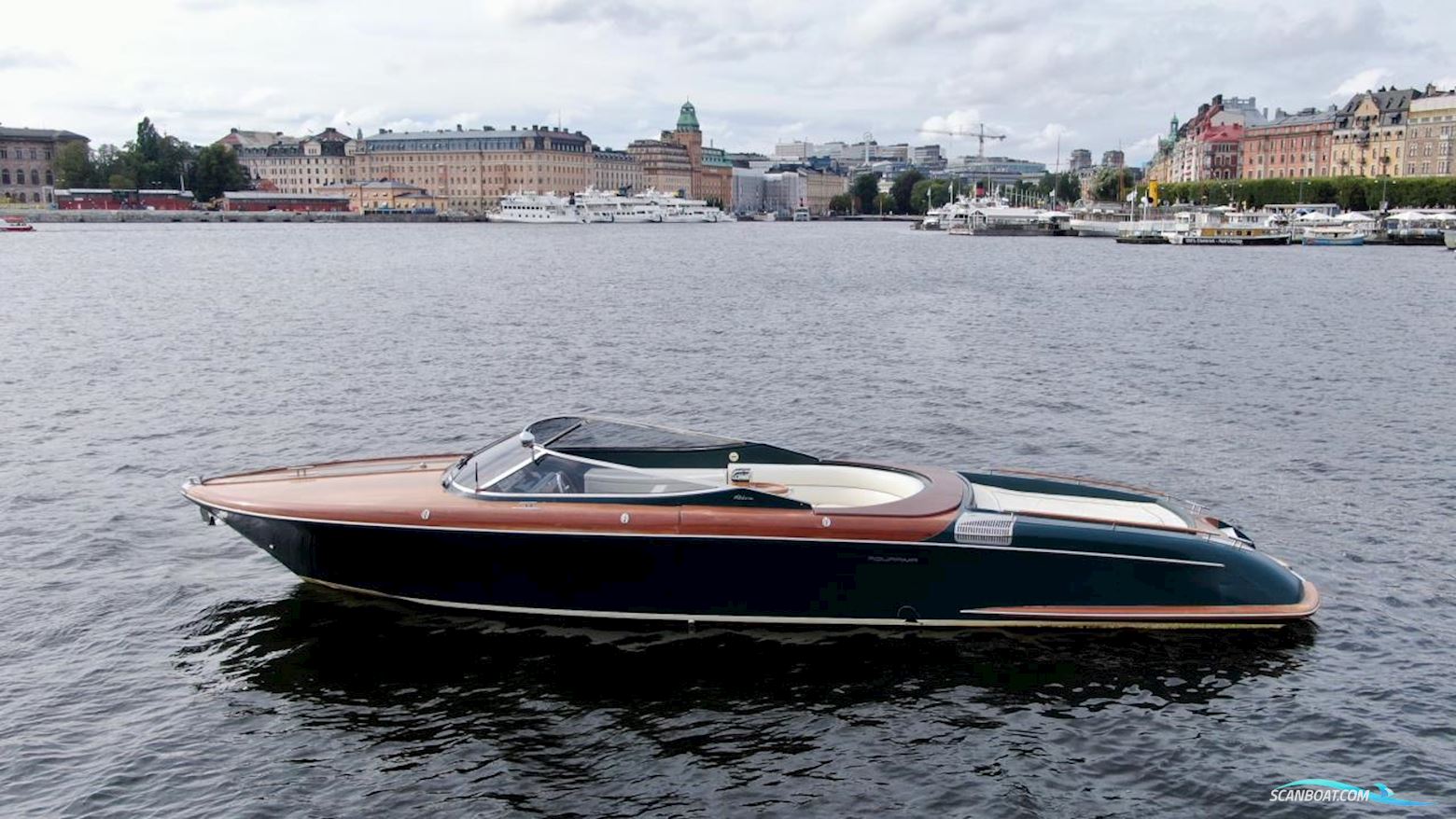 Riva AQUA 33