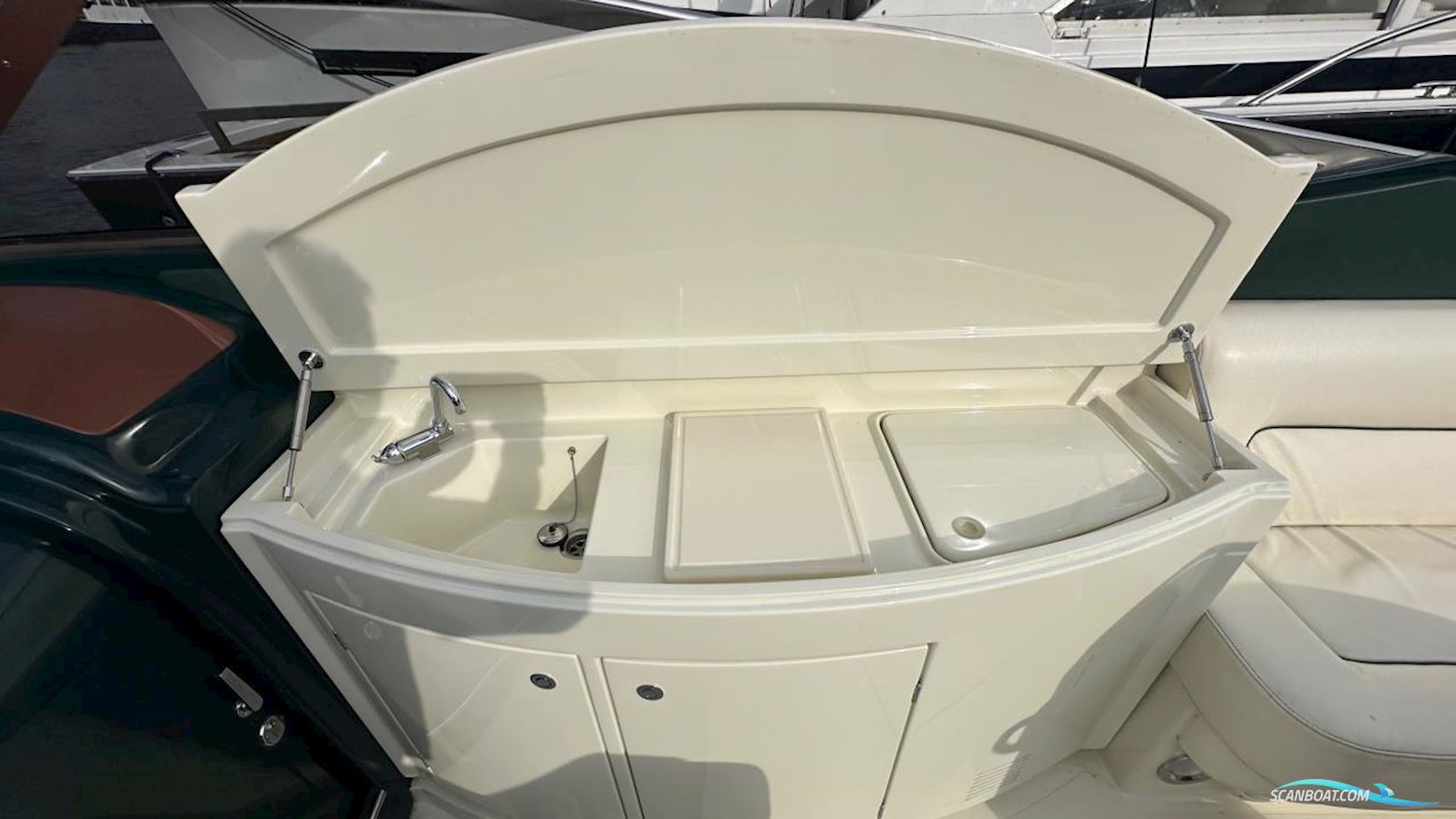 Riva AQUA 33
