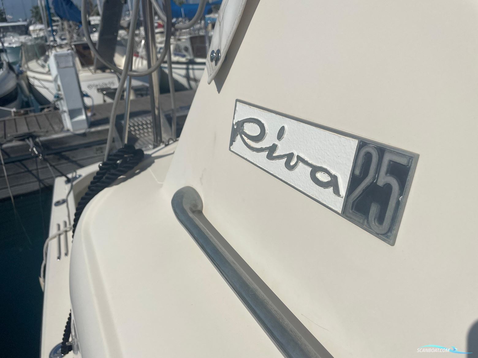 Riva Betram Sport Fish 25