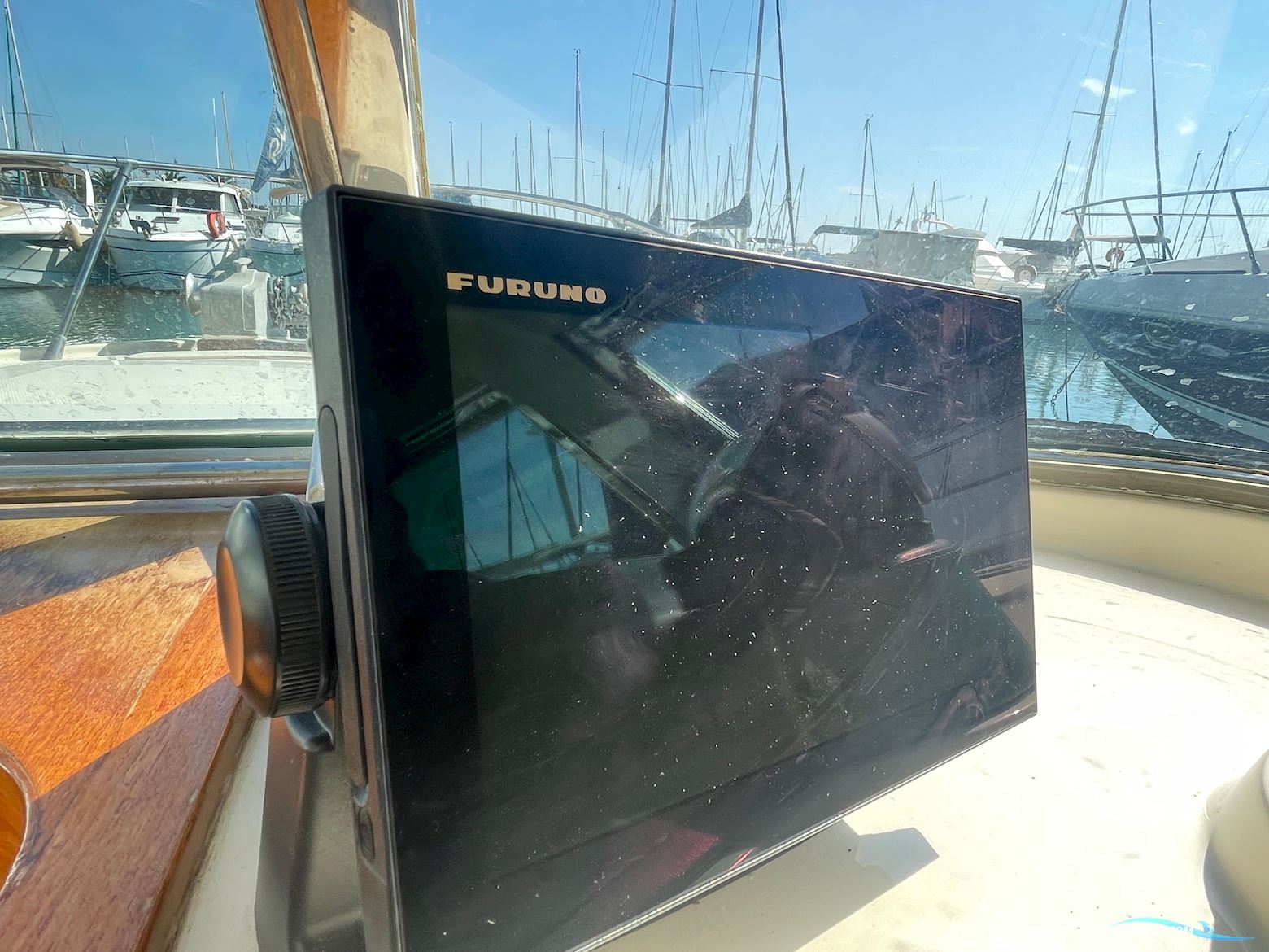 Riva Betram Sport Fish 25