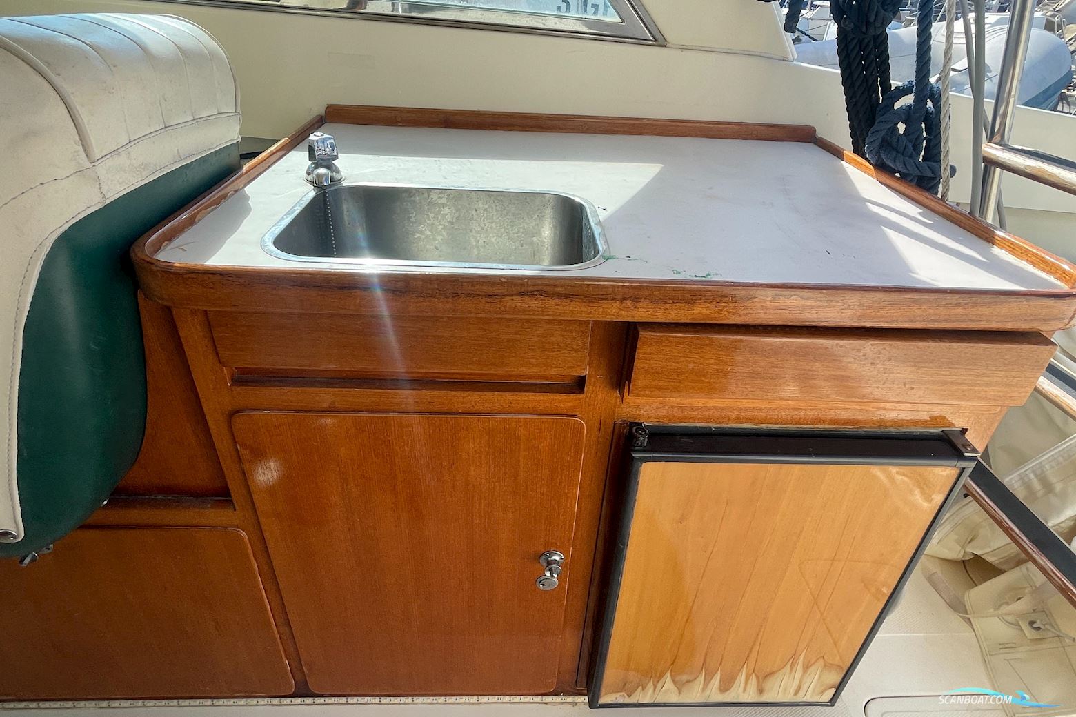 Riva Betram Sport Fish 25