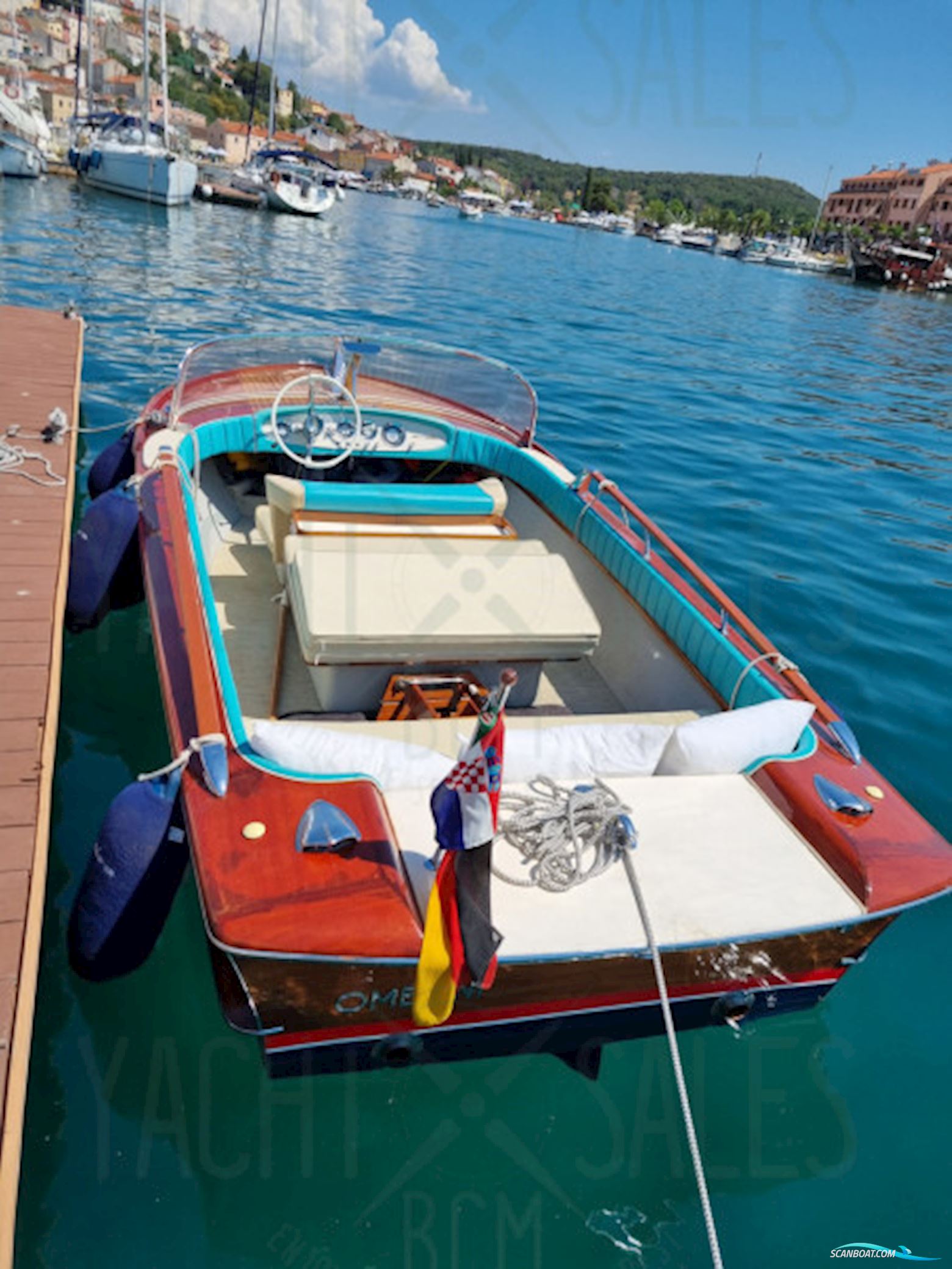 Riva Junior
