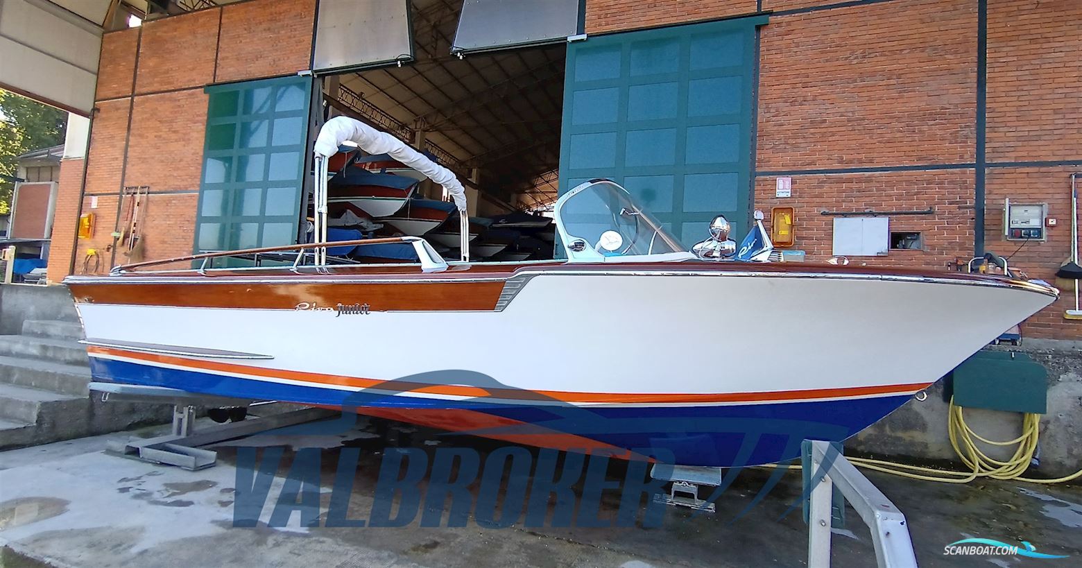 Riva JUNIOR