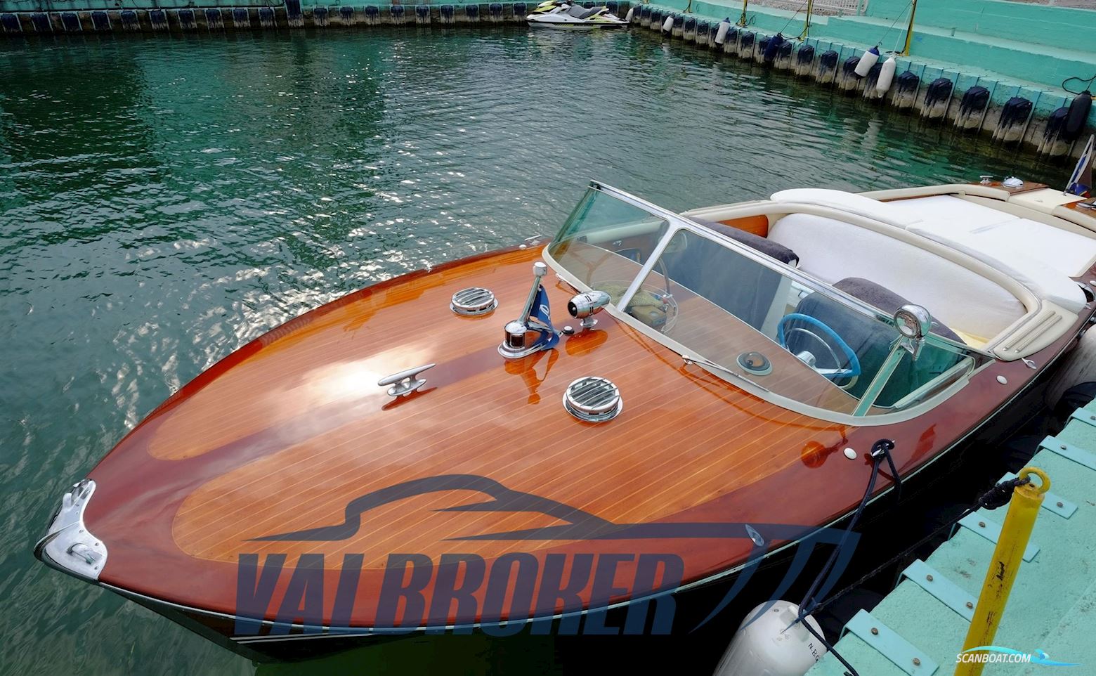 Riva Tritone