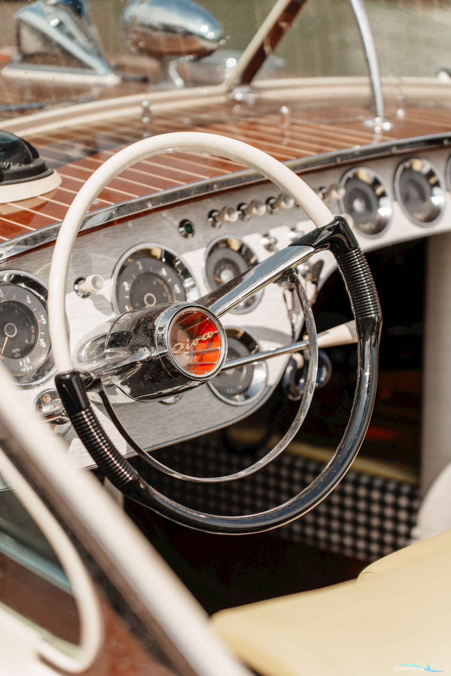 Riva Tritone