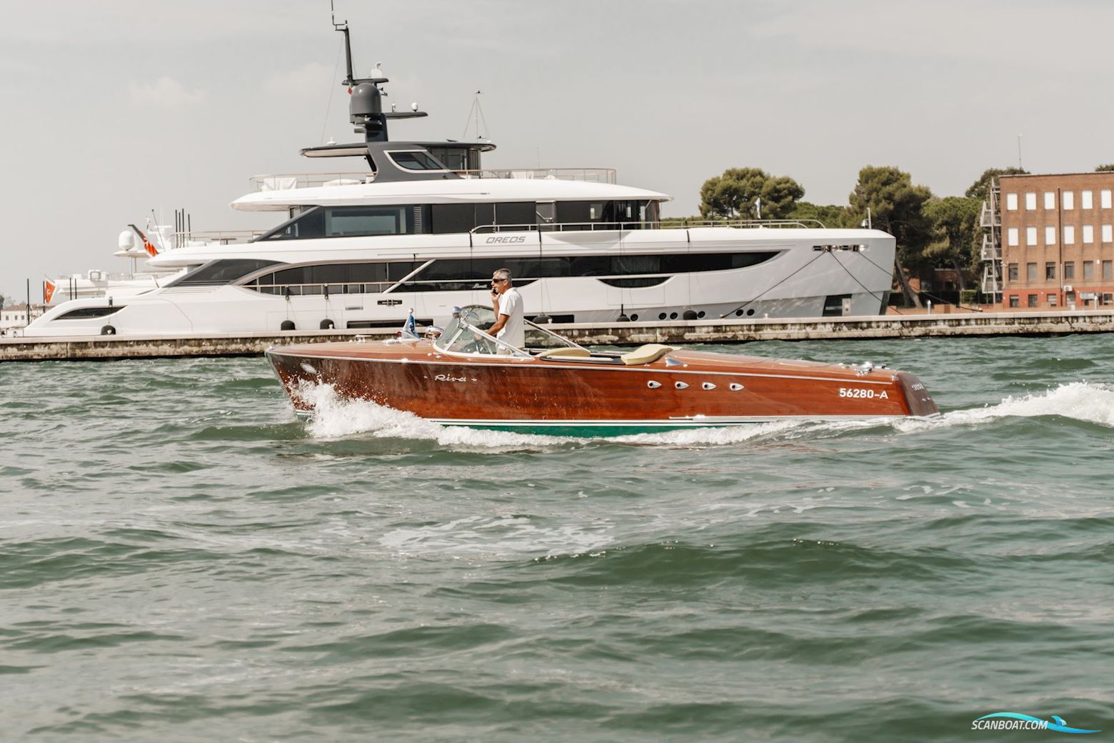 Riva Tritone