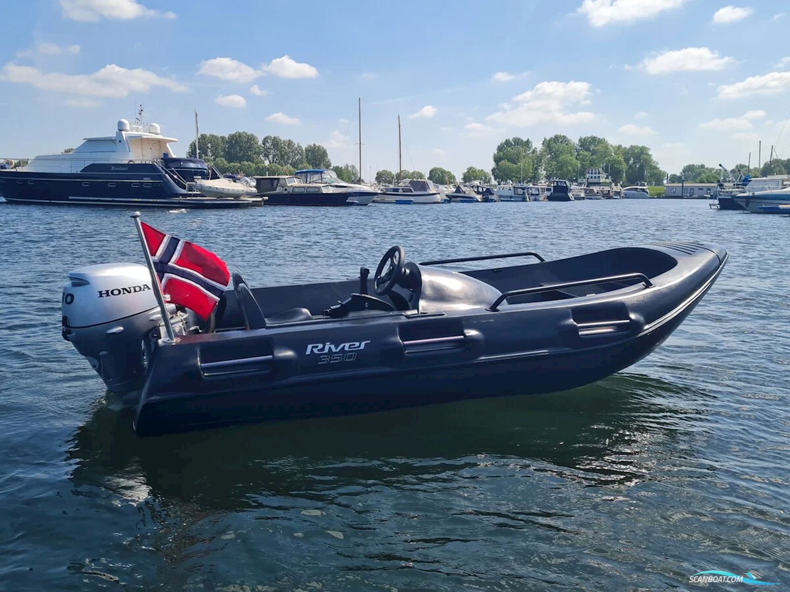 River 350 XR Black Edition Motorboat 2025, with Honda engine, The Netherlands