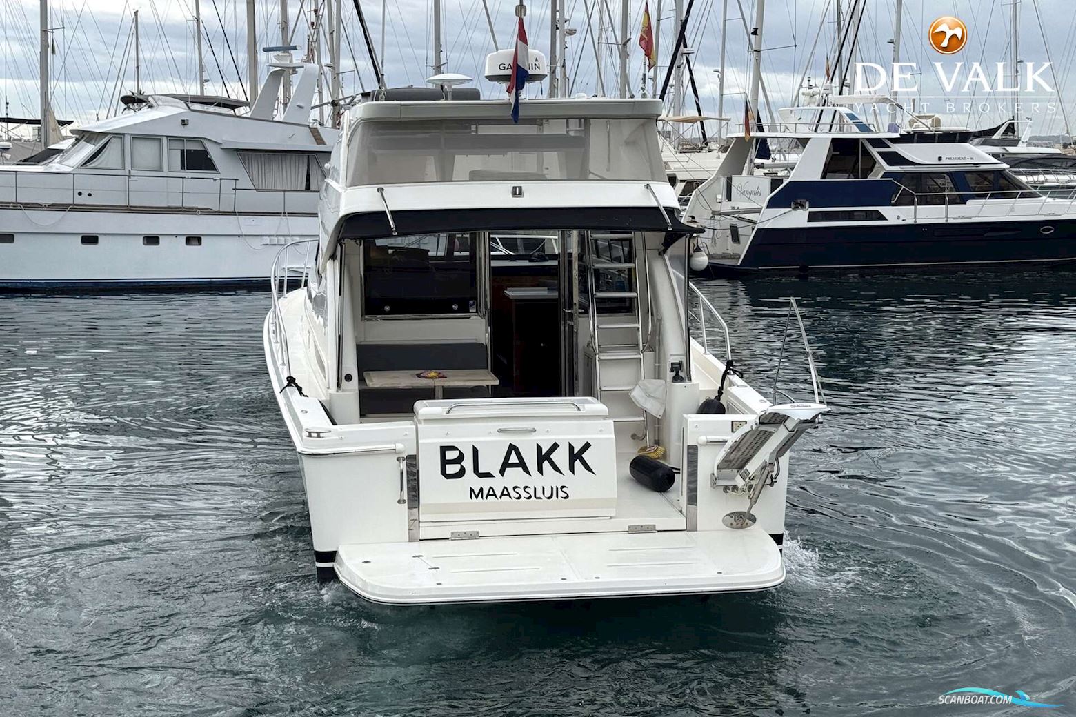 Riviera 39 Open Flybridge