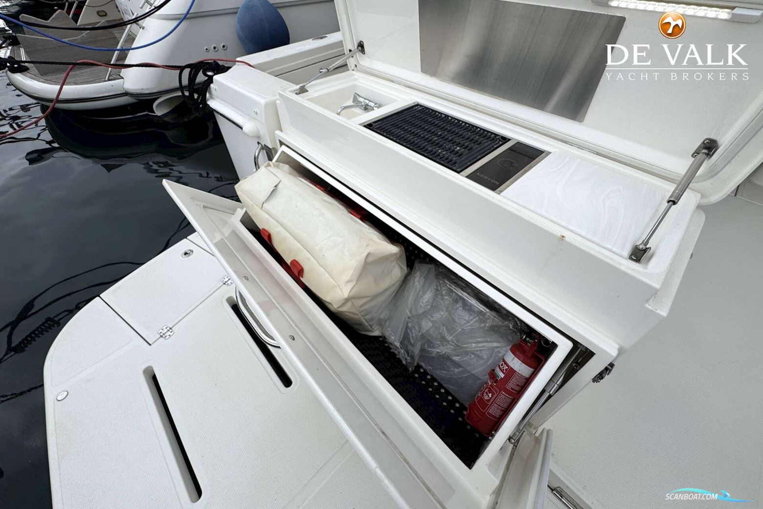 Riviera 39 Open Flybridge