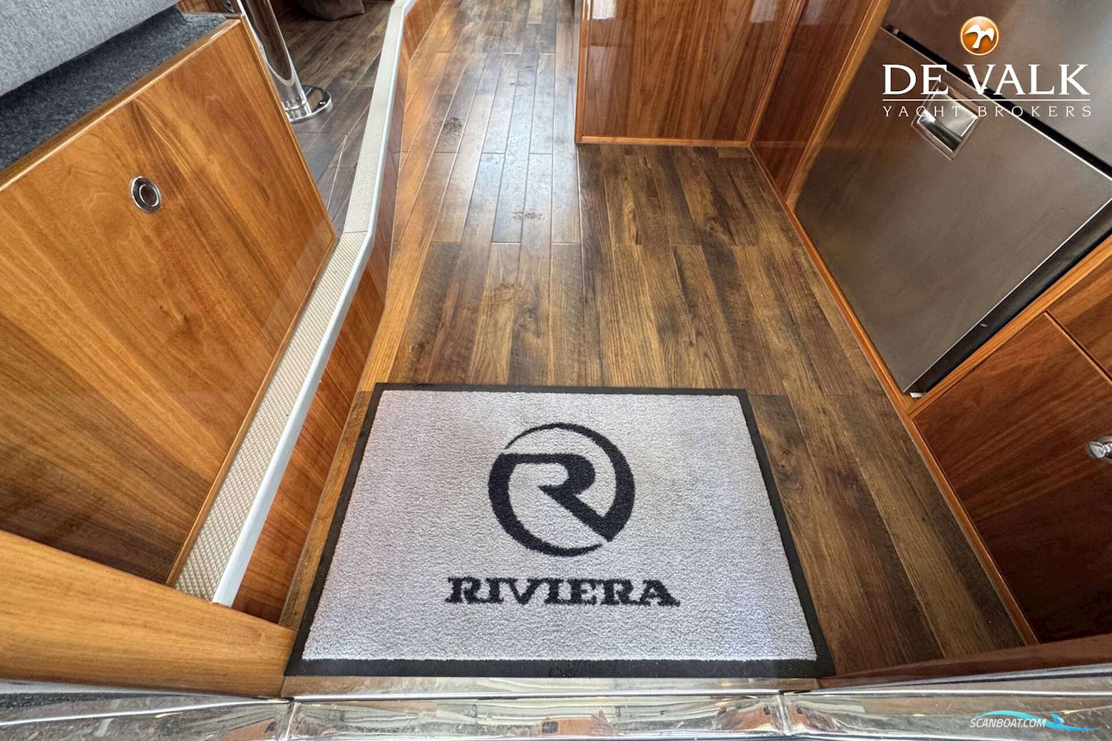 Riviera 39 Open Flybridge