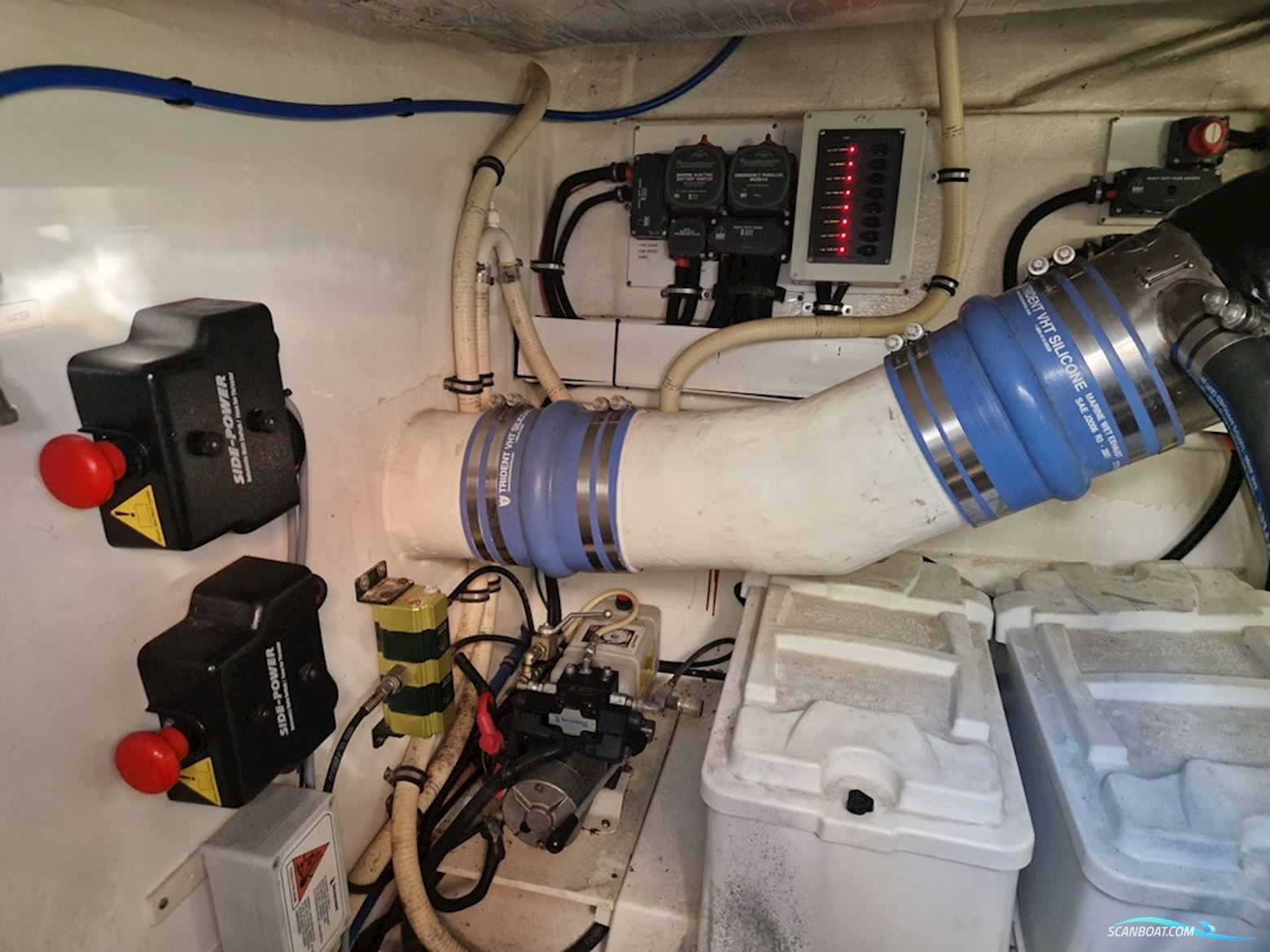 Rivièra 4700 Sport Yacht