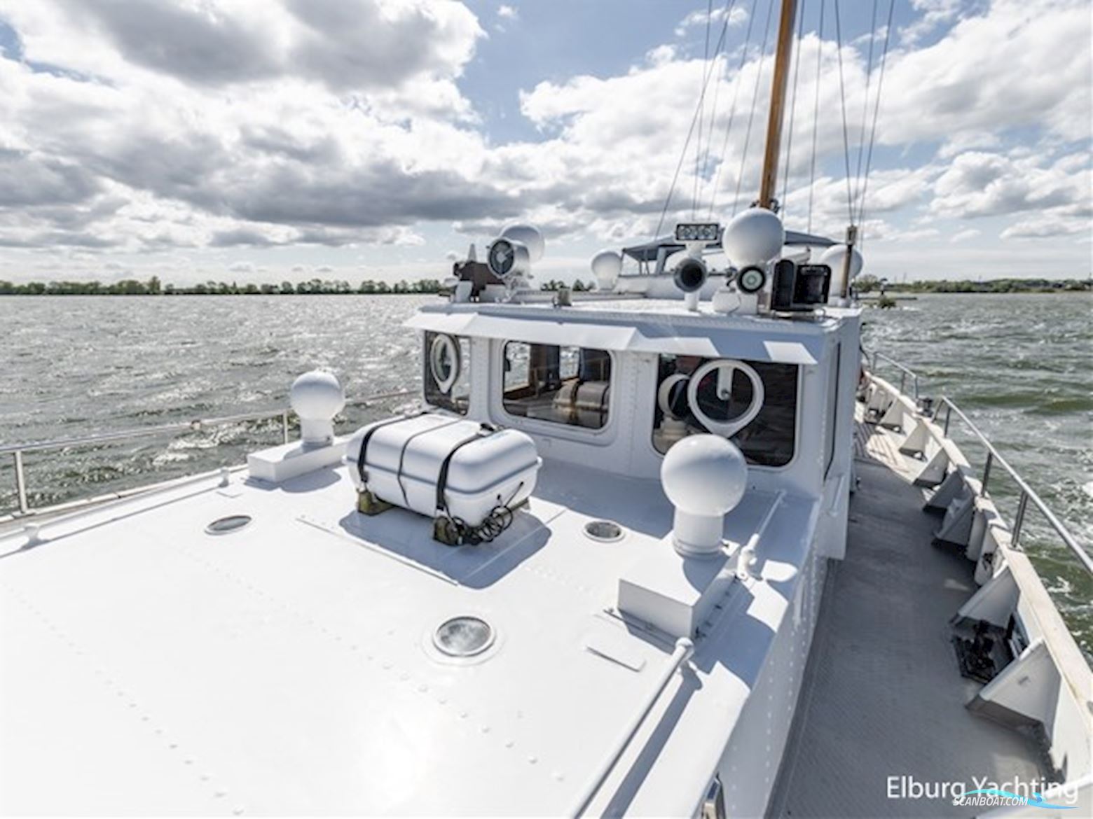 Robbenjager 16.71 - Pegasus II 