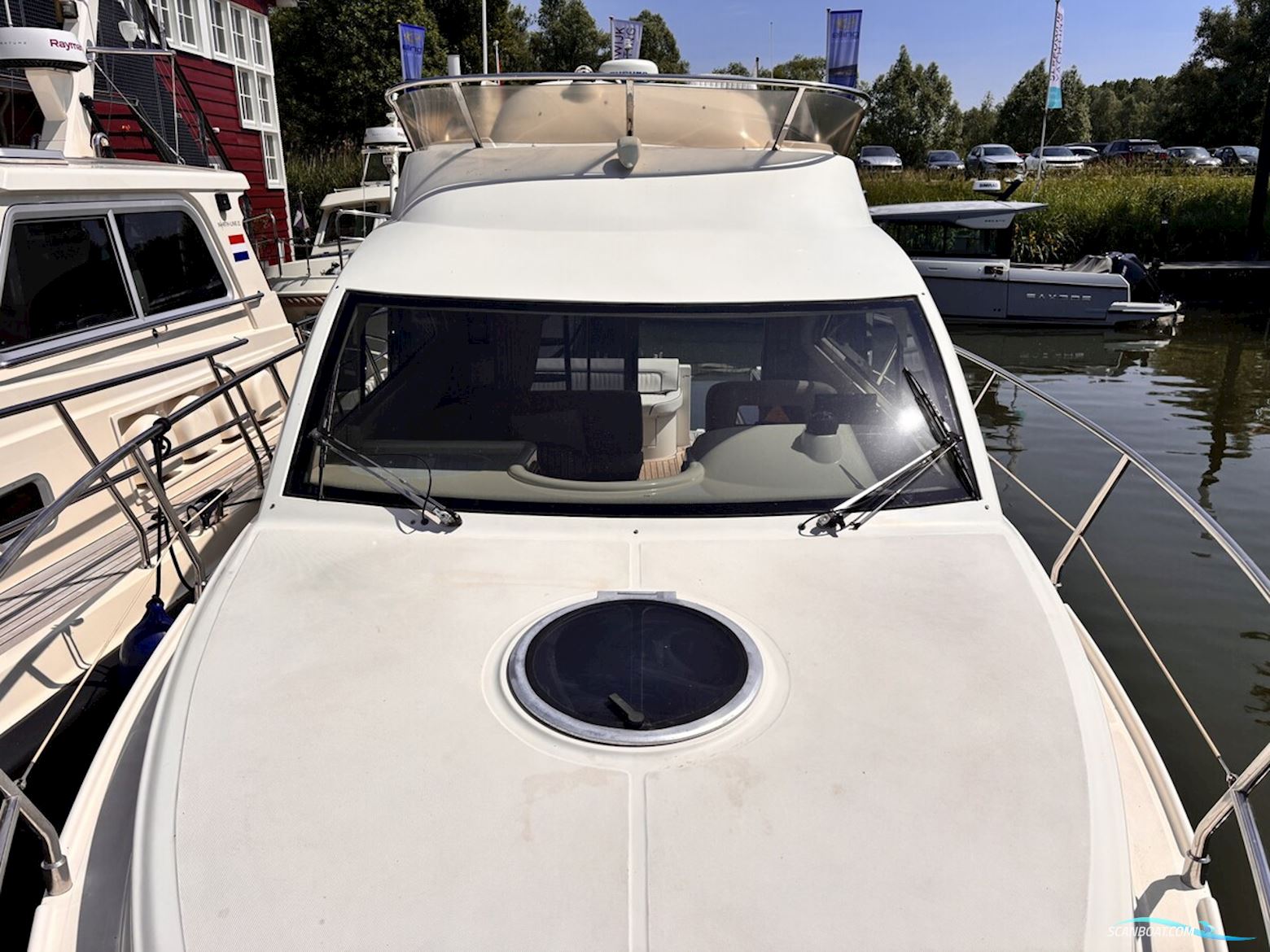 Rodman  30 Cruiser Flybridge