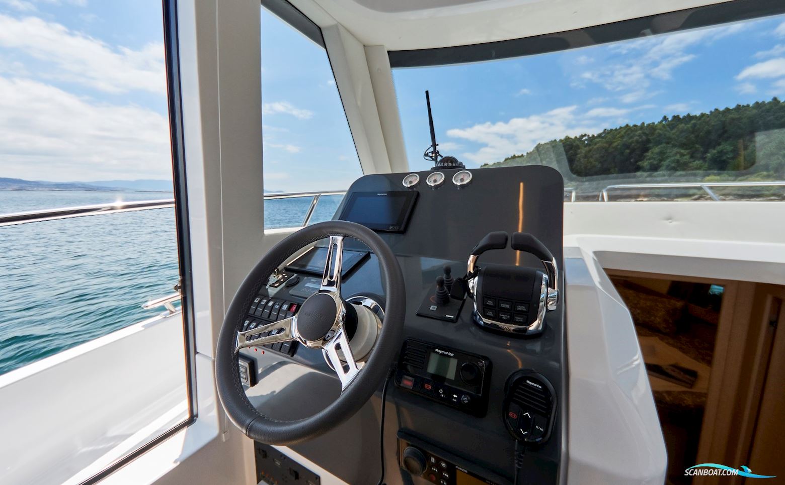 Rodman 1090 Evolution