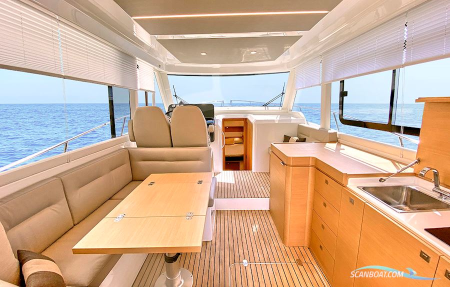 Rodman 1290 Evolution Flybridge