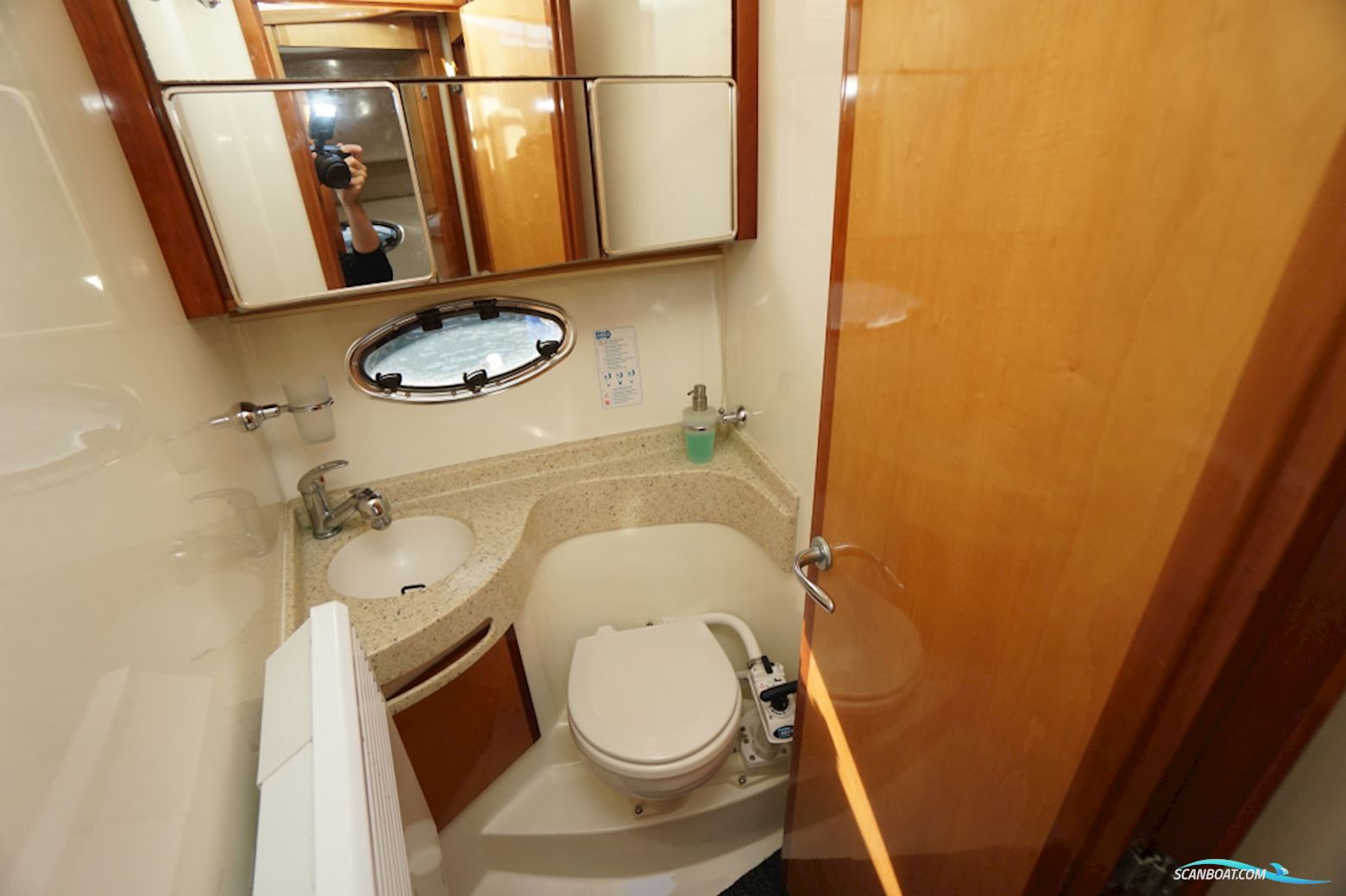 Rodman 30 Cruiser Flybridge