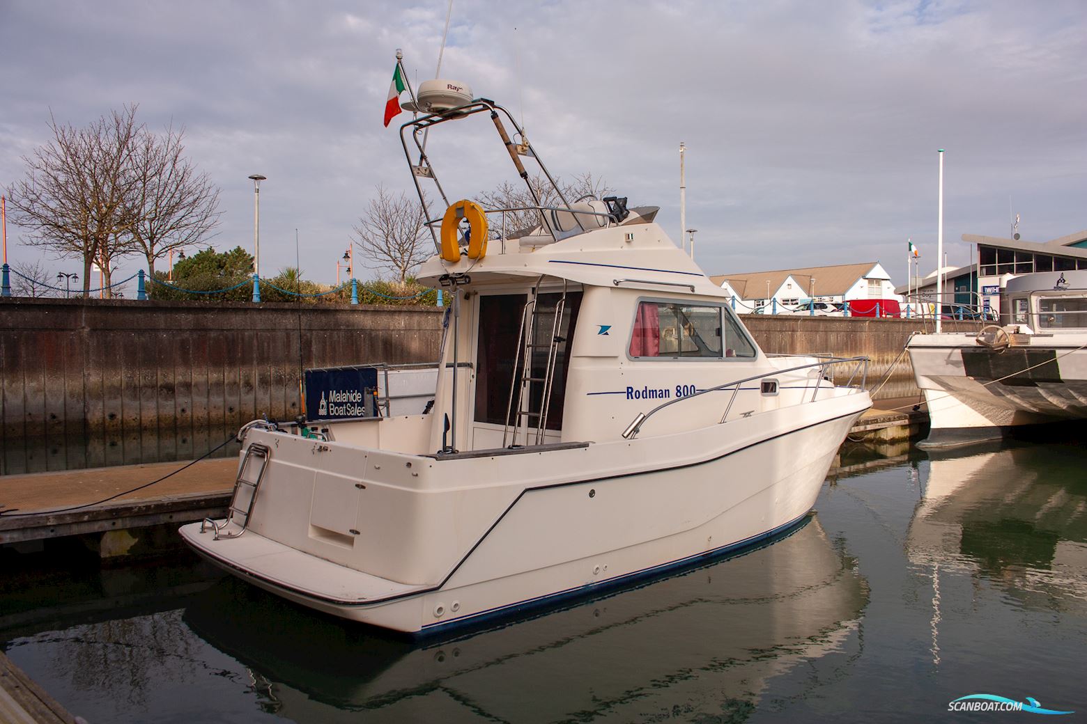 Rodman 800 Flybridge
