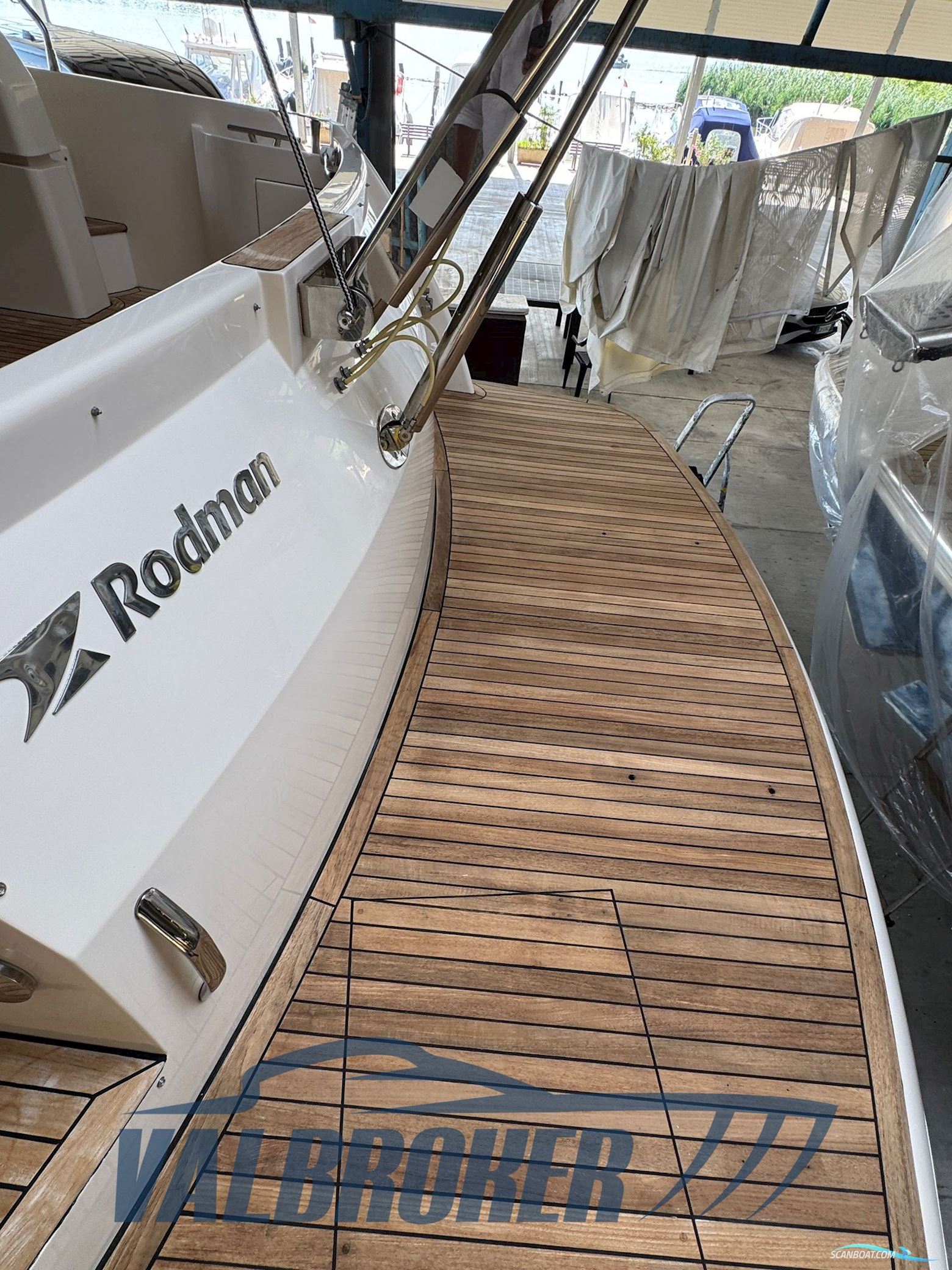 Rodman Muse 44