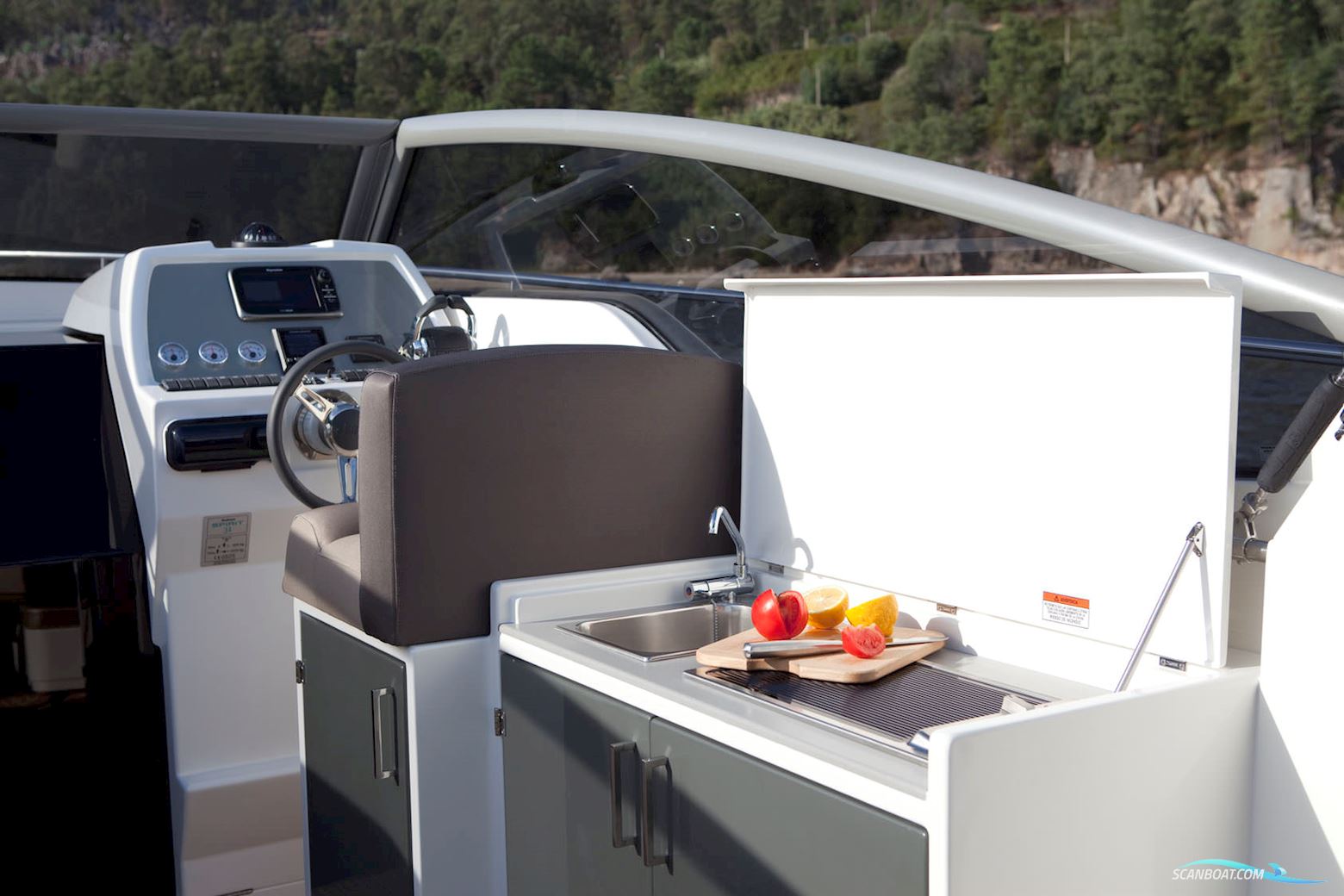 Rodman Spirit 31 Open Inboard