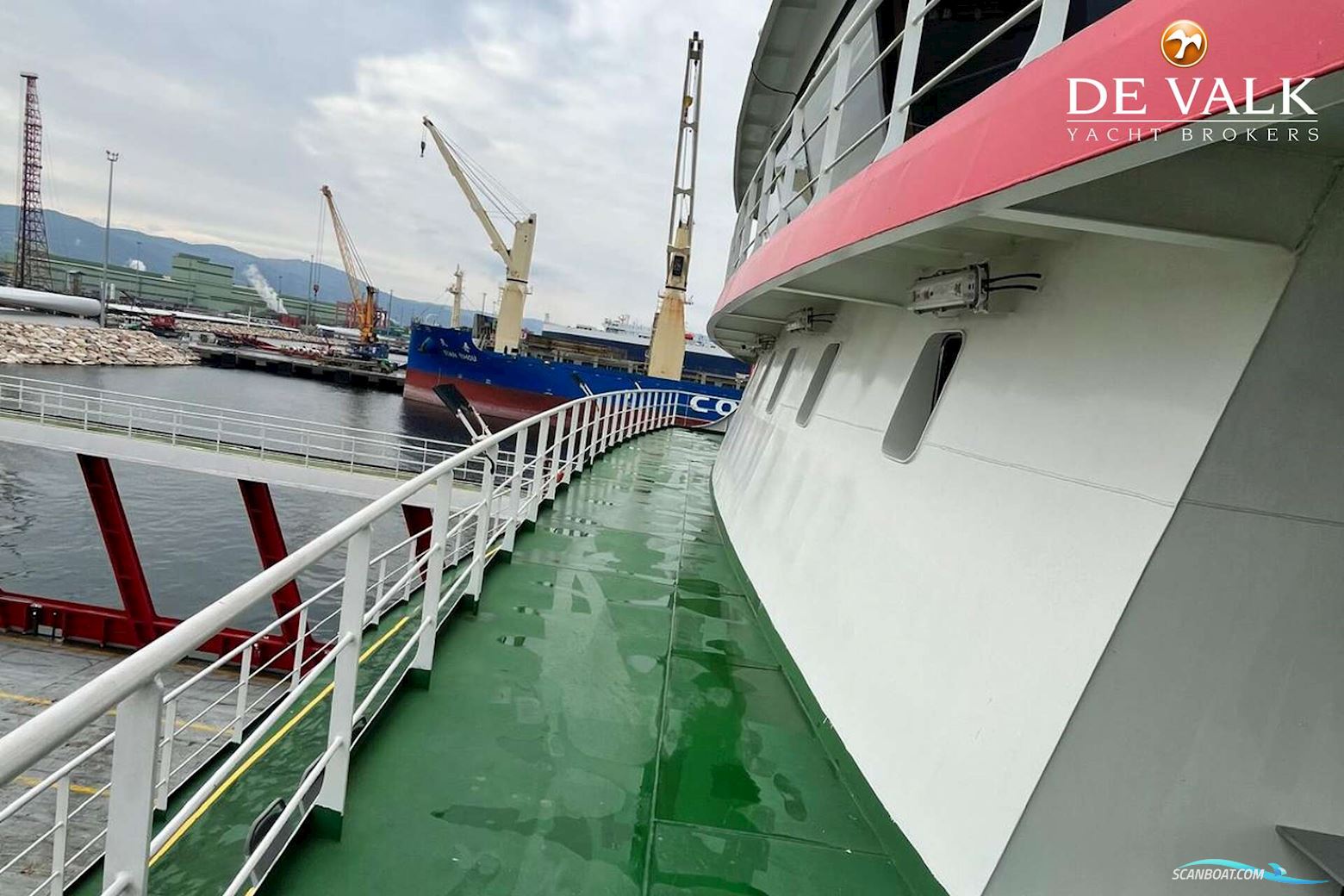 RO/RO PAX DOUBLE ENDED FERRY 90