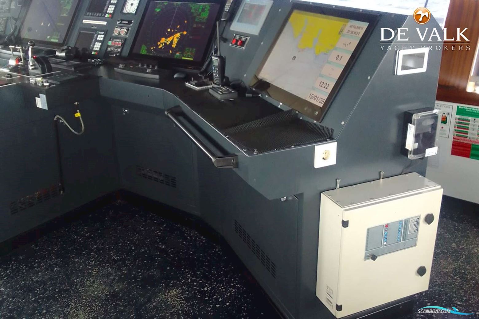 RO/RO PAX DOUBLE ENDED FERRY 90