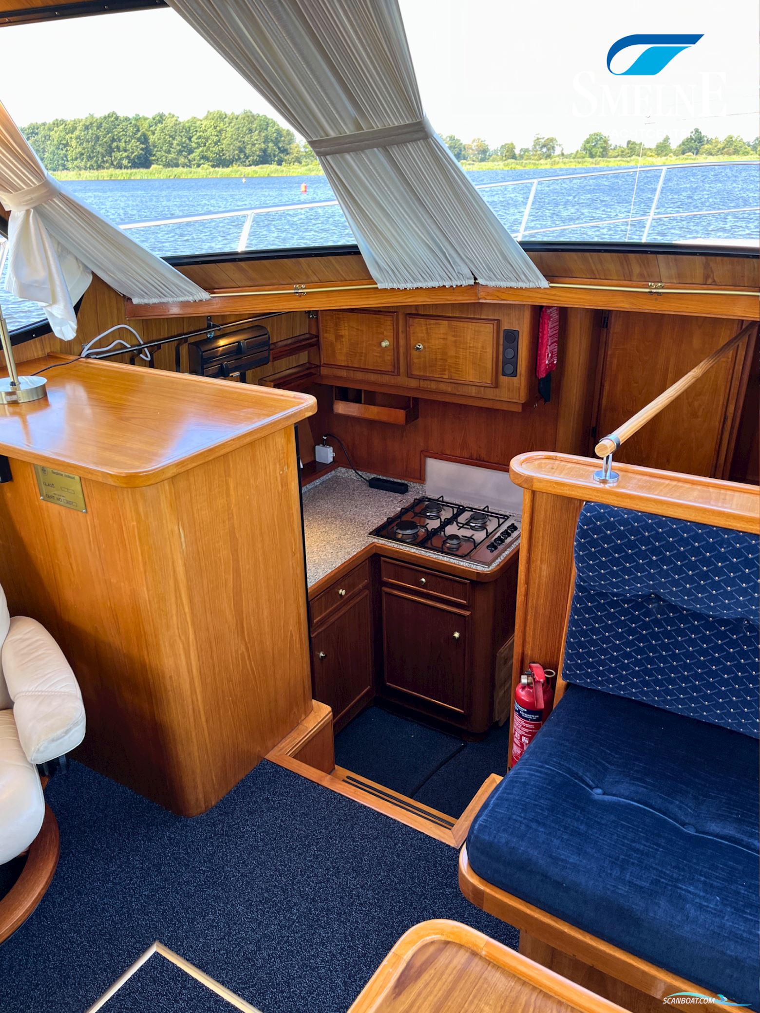 Roukema Explorer 44