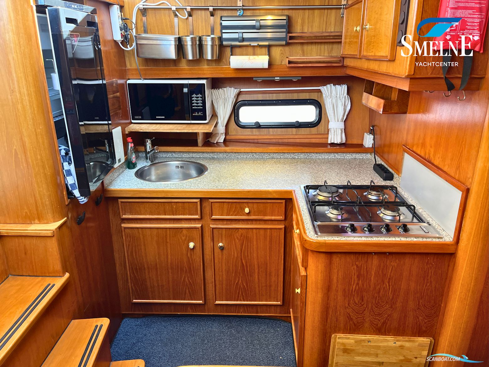 Roukema Explorer 44