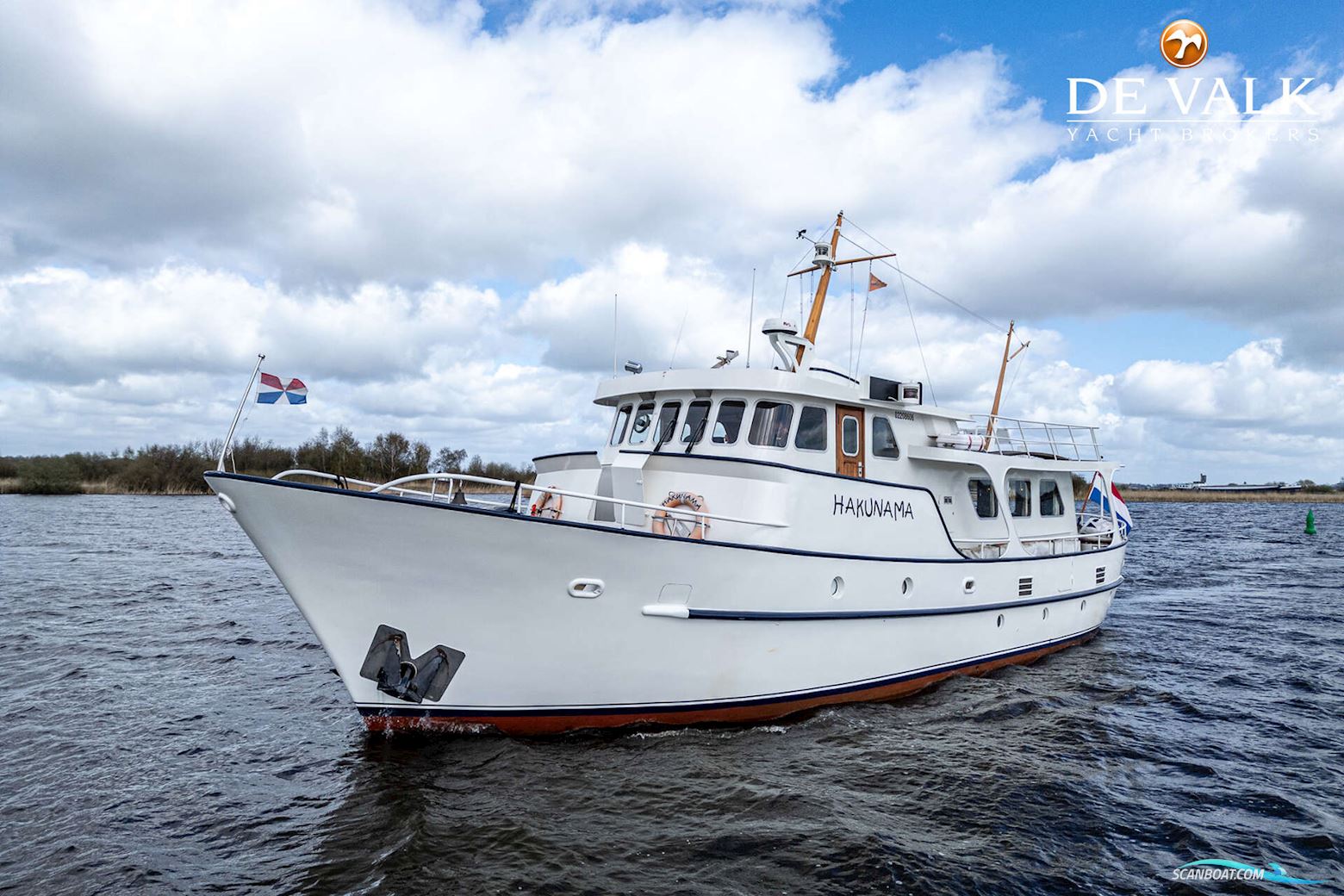 Round Bilged Motor Kotter